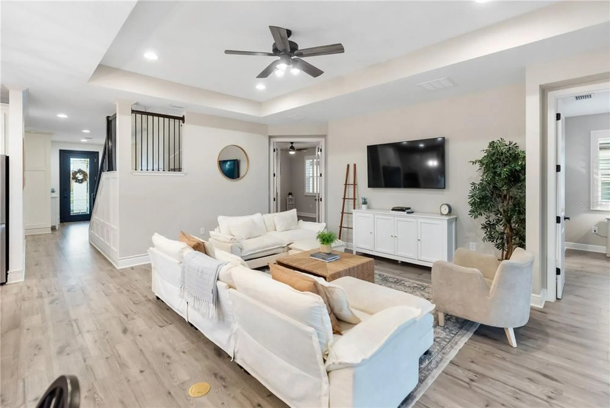 Property Slideshow image 29 of 99 | 16804 savory mist cir, Bradenton, FL, 34211