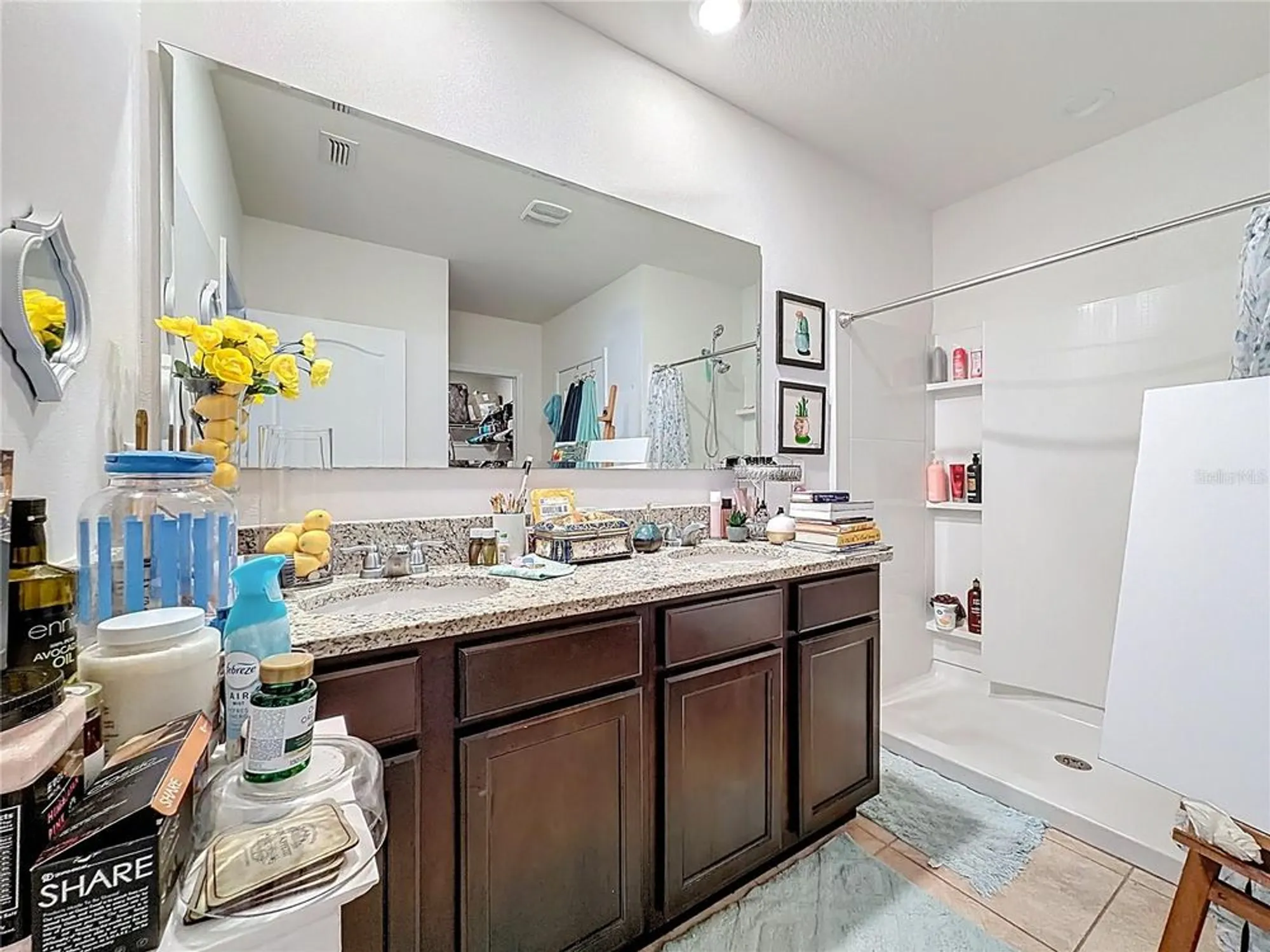 Property Slideshow image 22 of 49 | 2043 blue highlands dr, Lakeland, FL, 33811