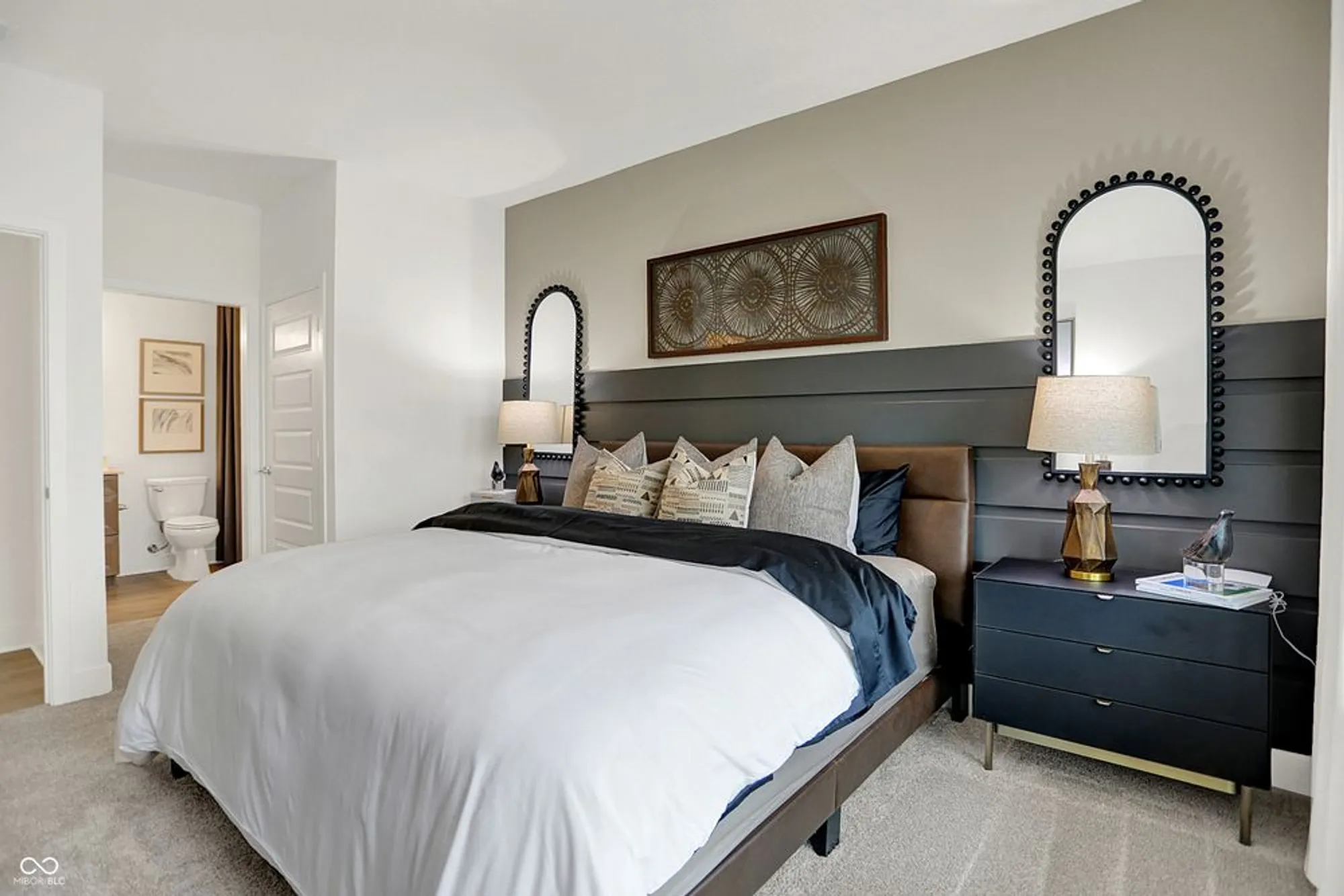 Property Slideshow image 23 of 29 | 5076 foxley park ln, Avon, IN, 46123