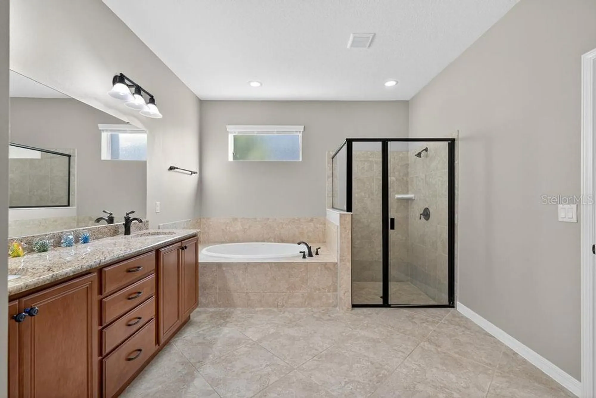 Property Slideshow image 36 of 73 | 30120 hackney loop, Mount Dora, FL, 32757