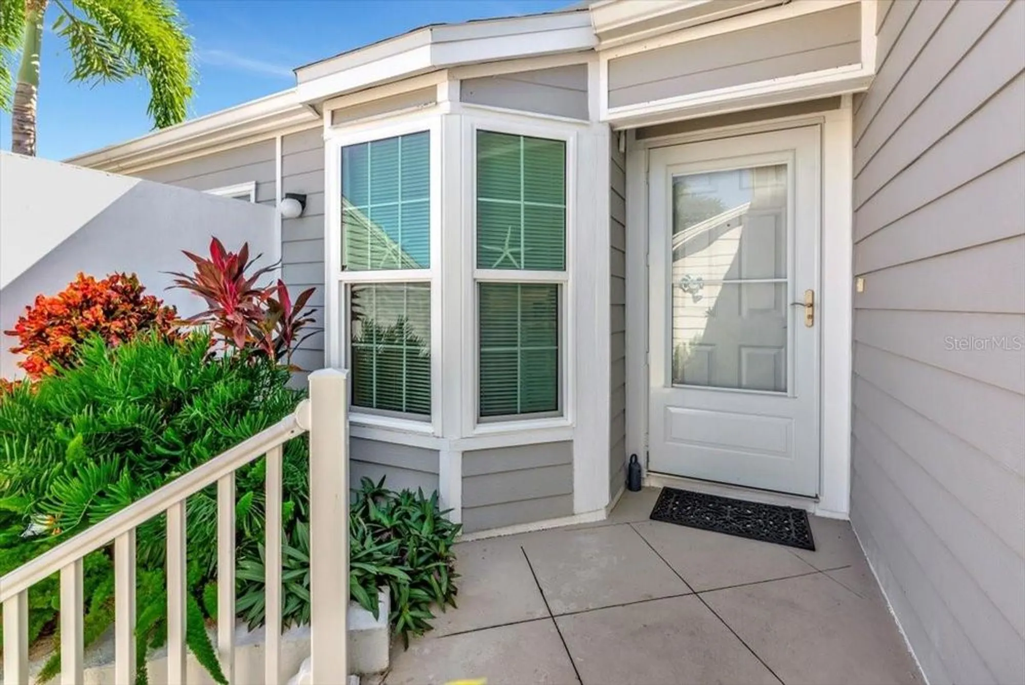 Property Slideshow image 5 of 62 | 1235 spoonbill landings cir, Bradenton, FL, 34209