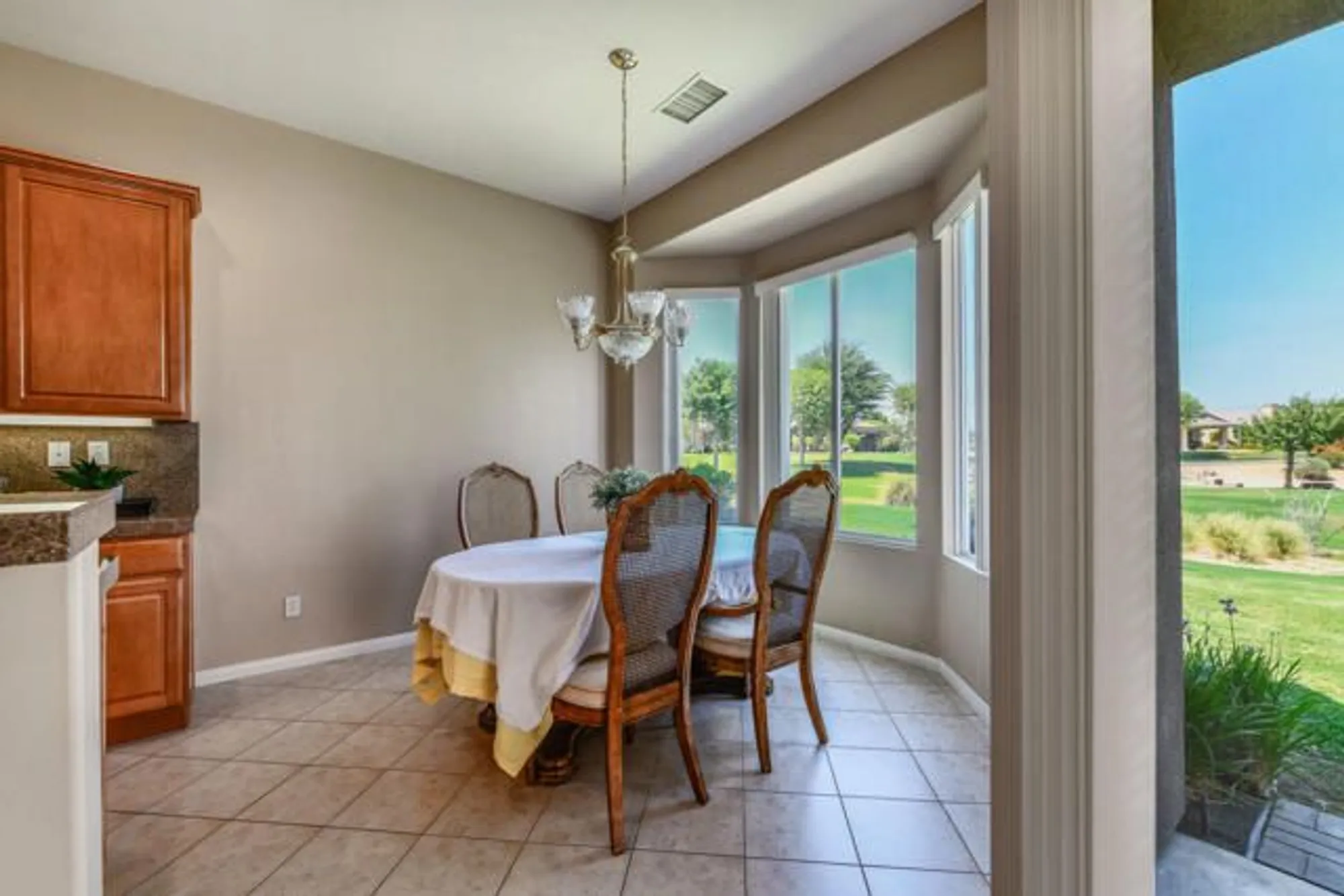 Property Slideshow image 14 of 29 | 80538 knightswood rd, Indio, CA, 92201