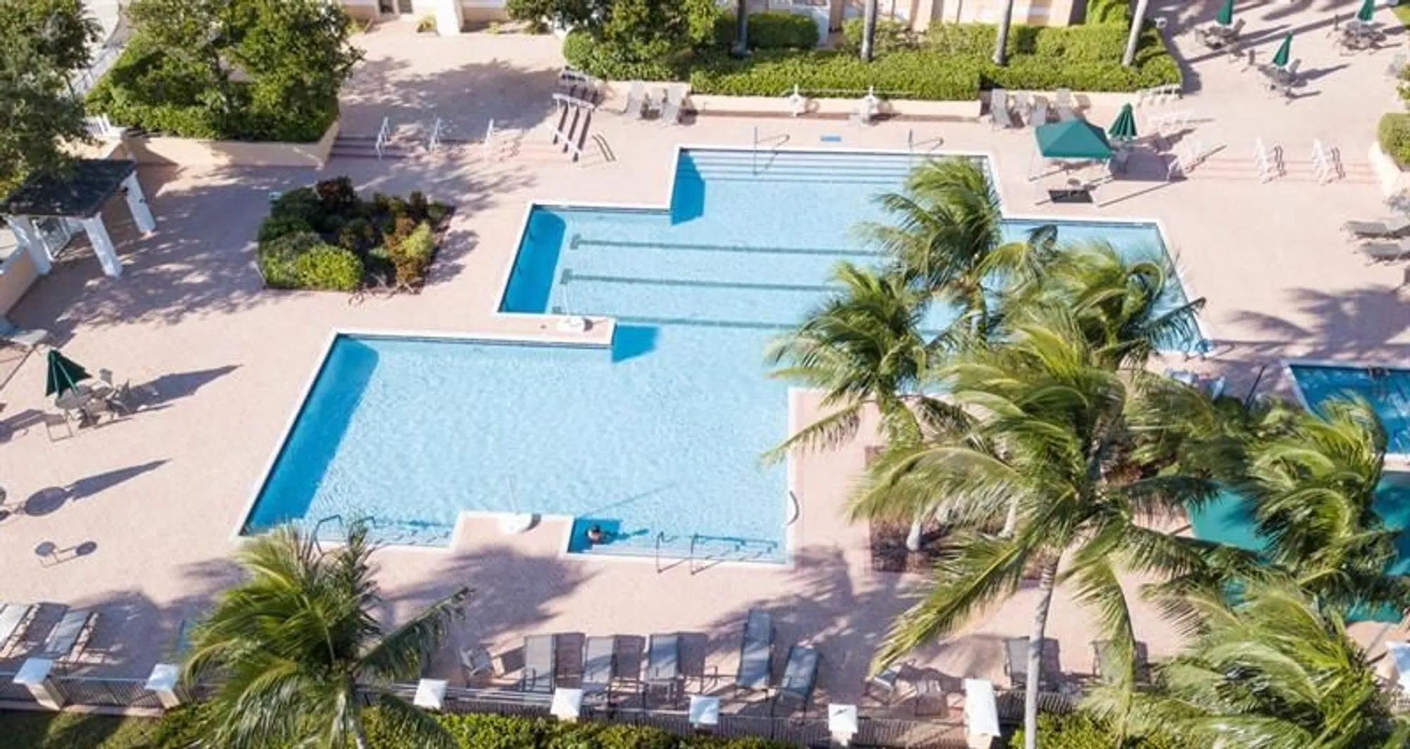 Property Slideshow image 47 of 51 | 9988 n belfort cir 111, Tamarac, FL, 33321