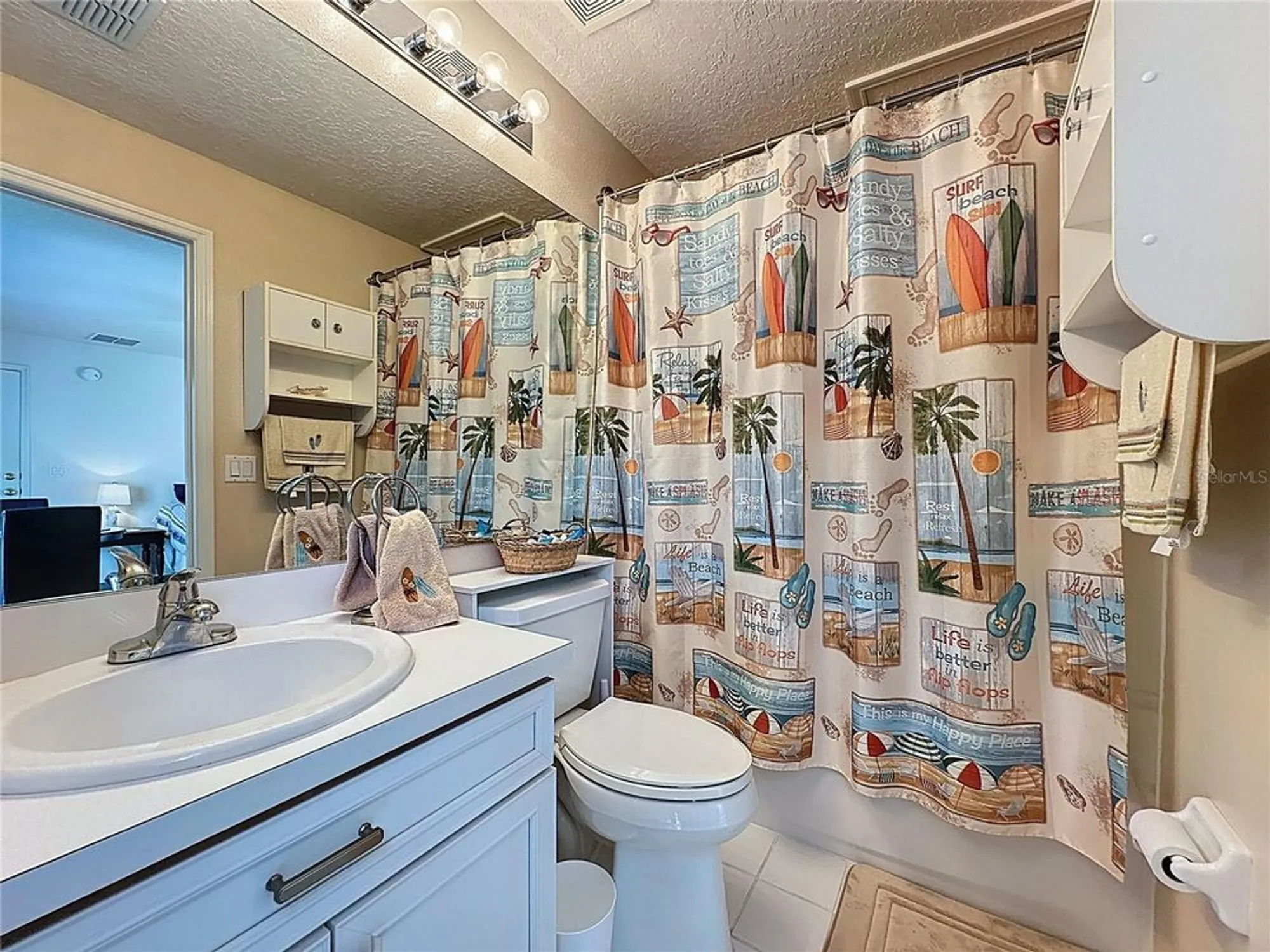 Property Slideshow image 17 of 82 | 4122 hammersmith dr, Clermont, FL, 34711