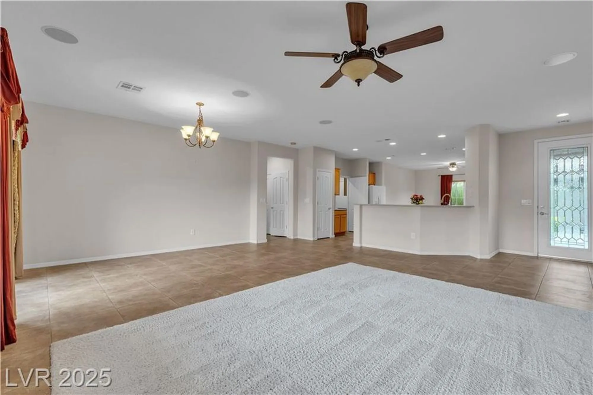 Property Slideshow image 11 of 52 | 2244 savannah river st, Henderson, NV, 89044