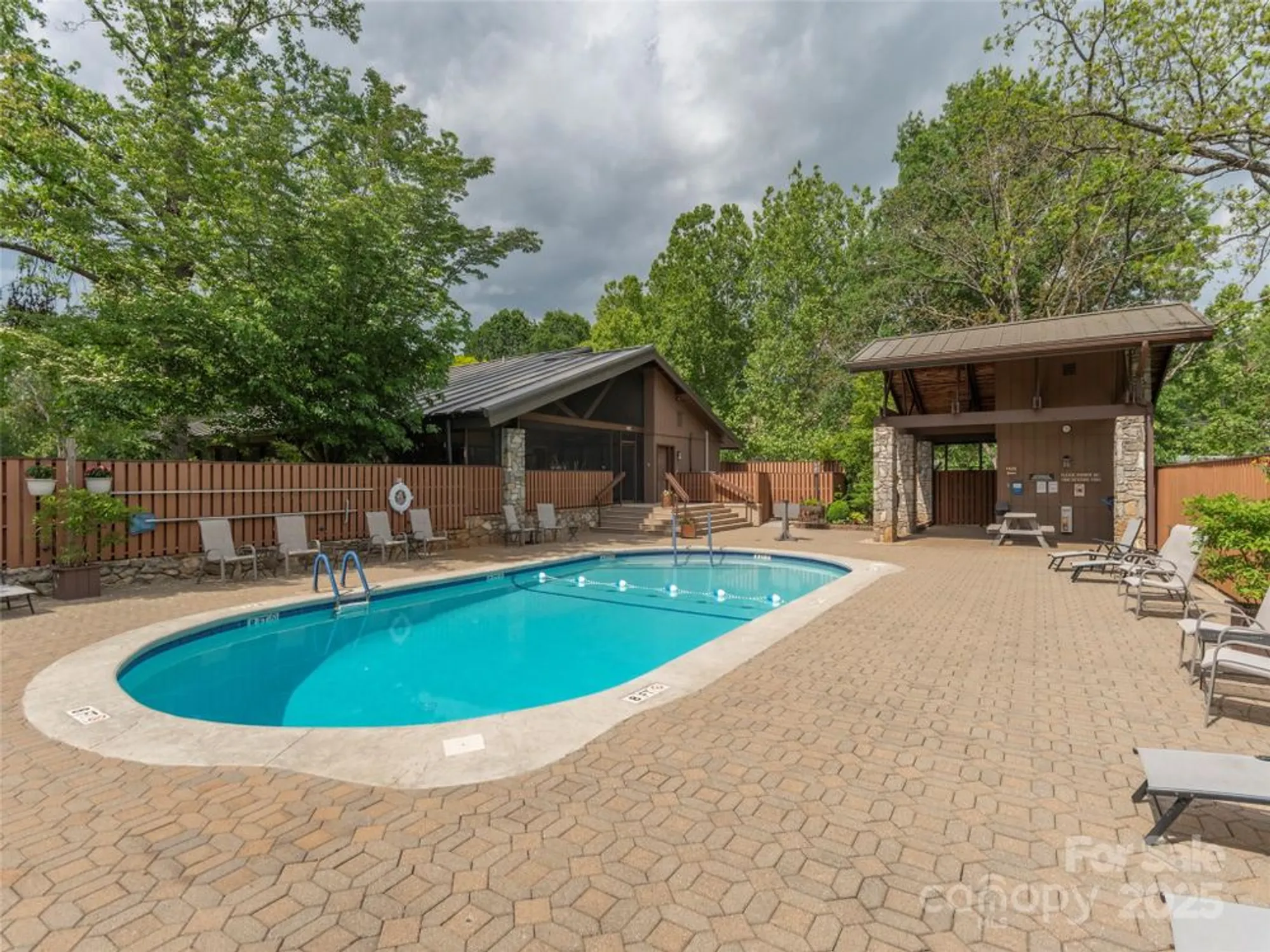 Property Slideshow image 23 of 26 | 514 crowfields ln, Asheville, NC, 28803