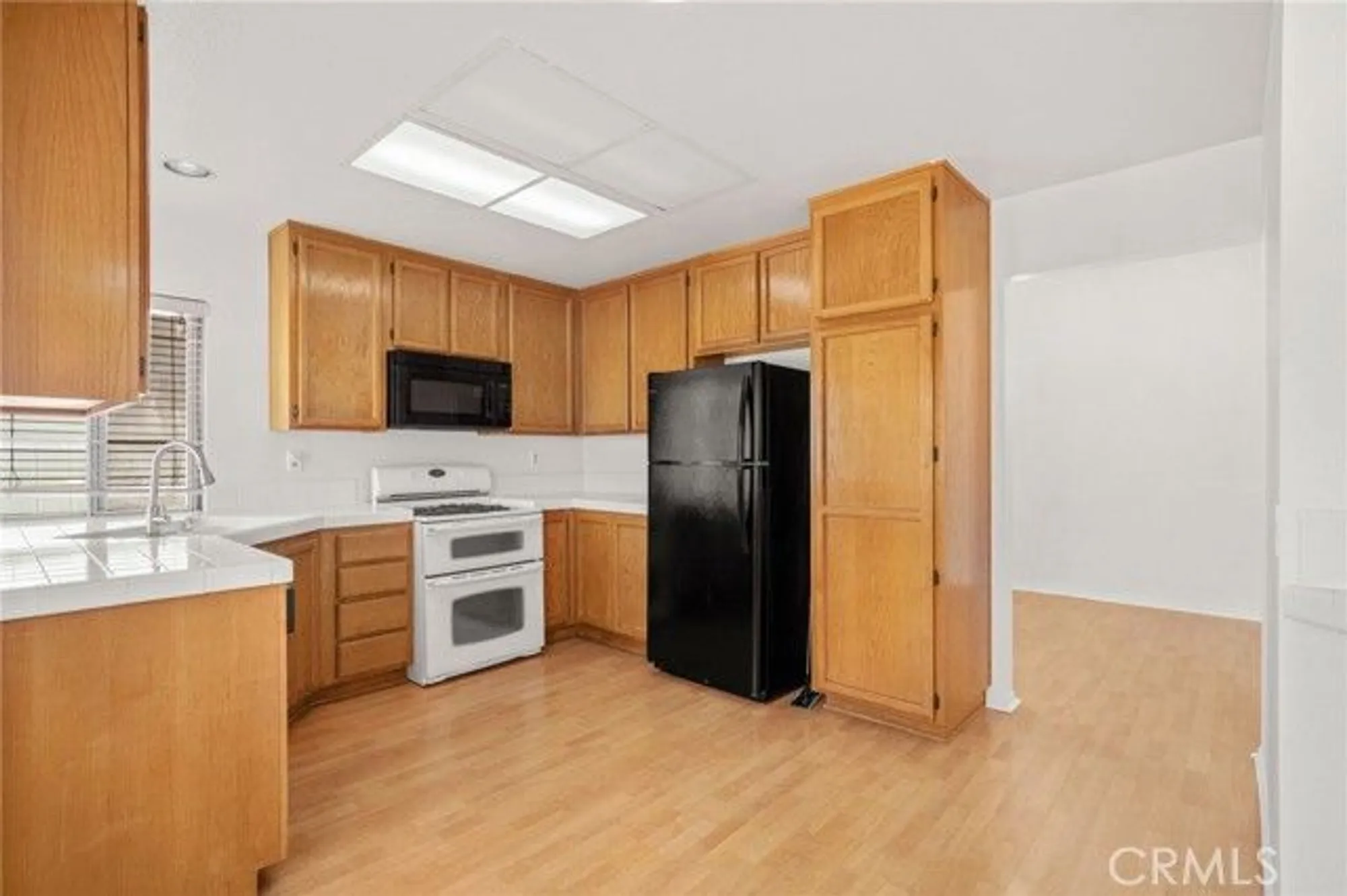 Property Slideshow image 12 of 44 | 27962 palm villa dr, Menifee, CA, 92584