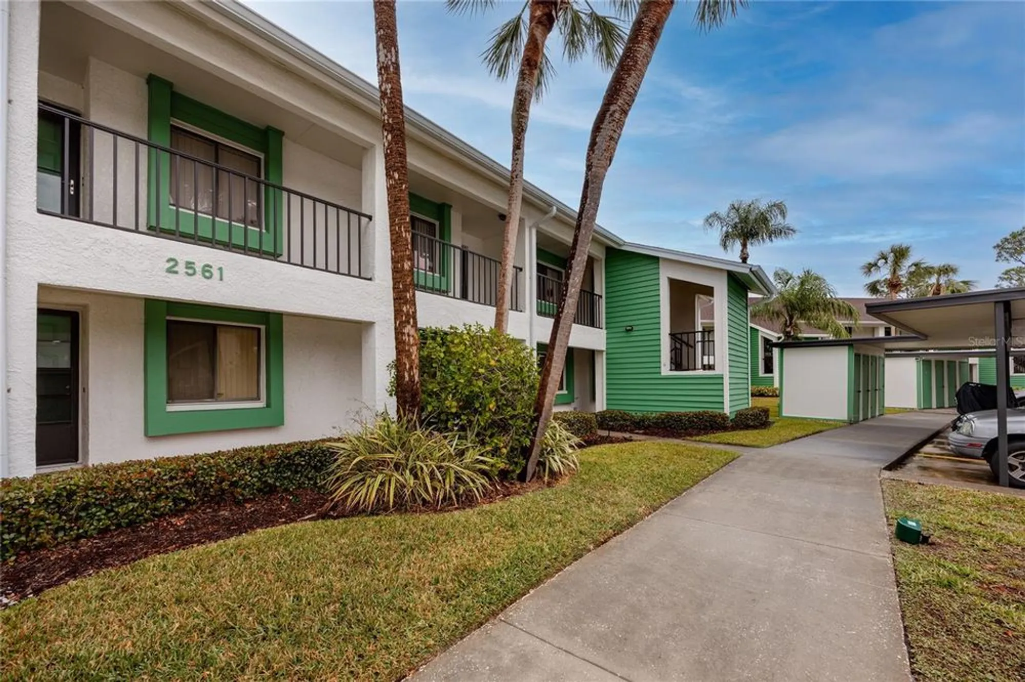 Property Slideshow image 11 of 47 | 2561 royal pines cir # 14h, Clearwater, FL, 33763