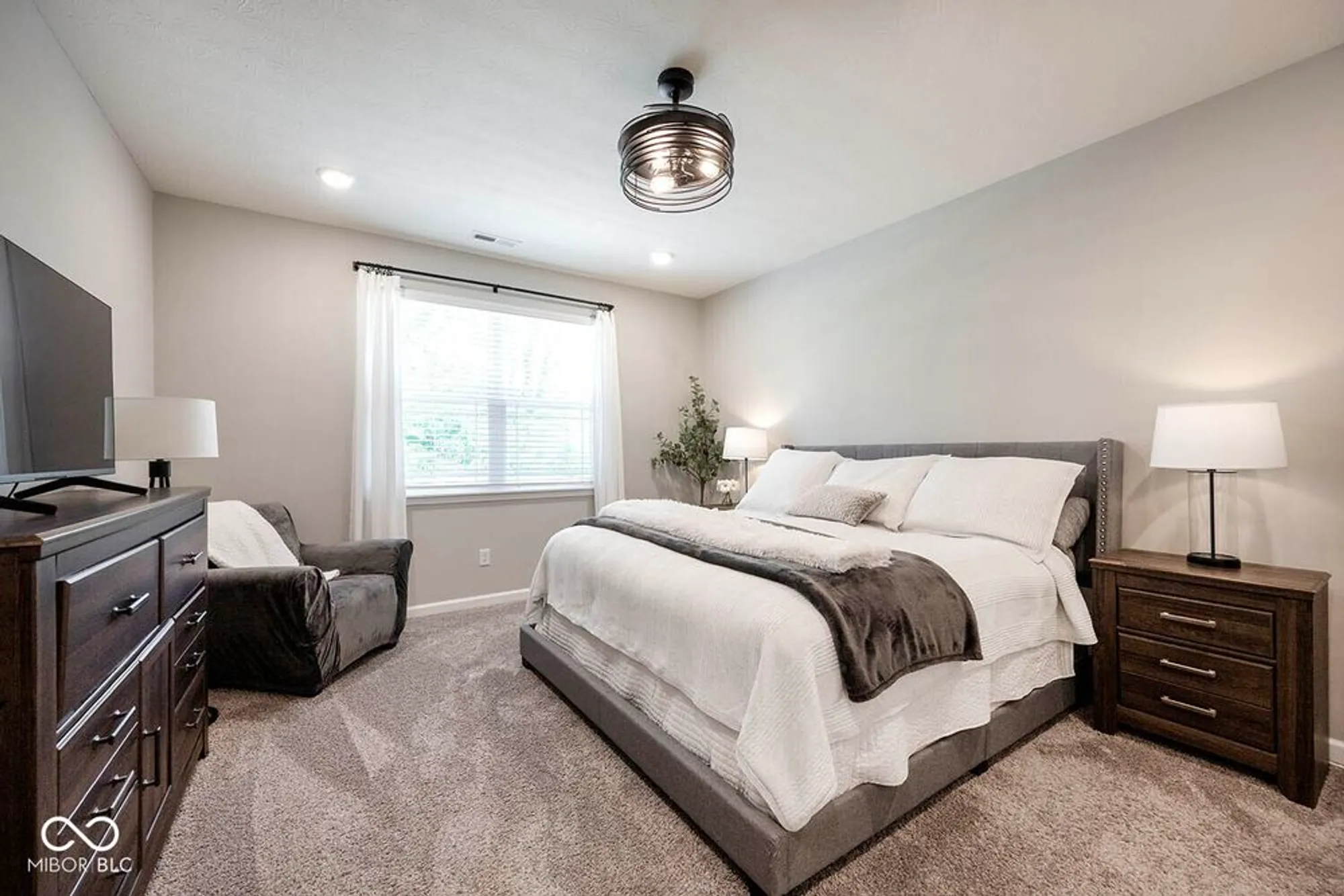 Property Slideshow image 19 of 36 | 6890 ben riley ct, Plainfield, IN, 46168