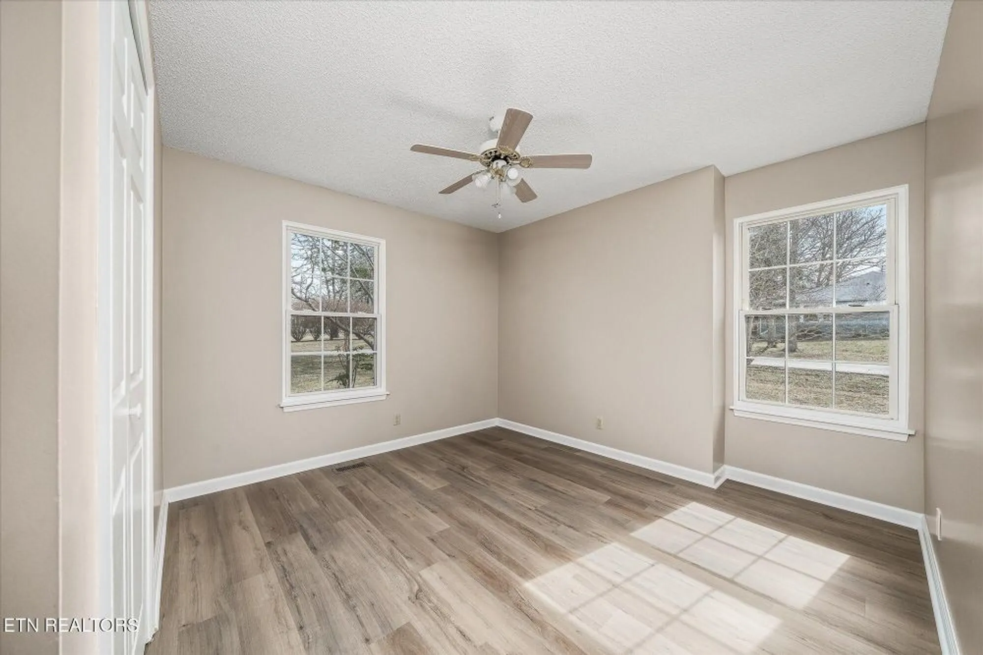 Property Slideshow image 22 of 48 | 112 gilford ter, Crossville, TN, 38558