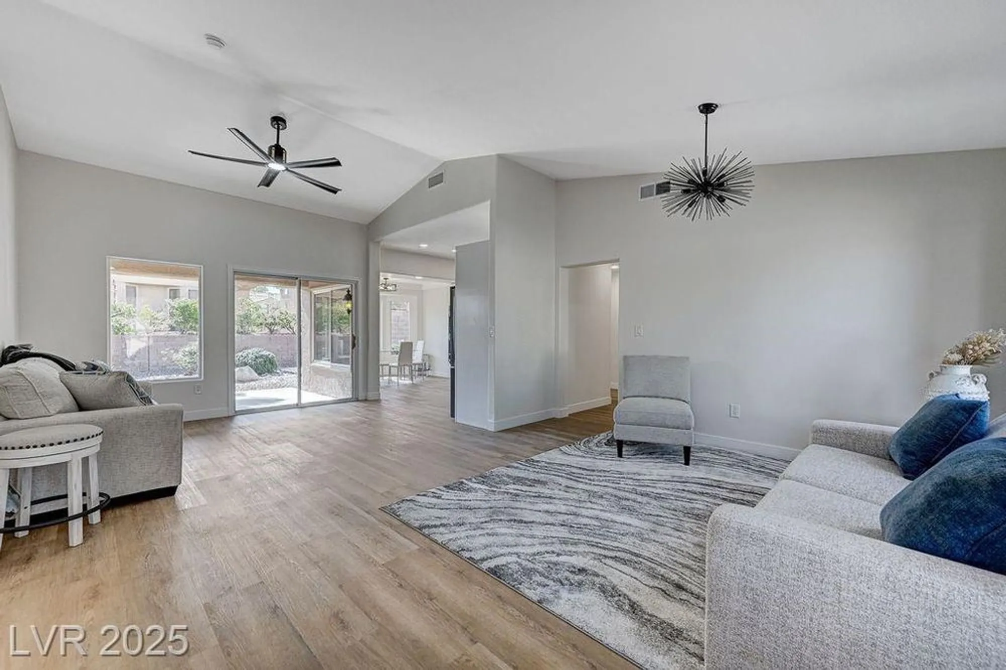 Property Slideshow image 9 of 40 | 10309 marymont pl, Las Vegas, NV, 89134