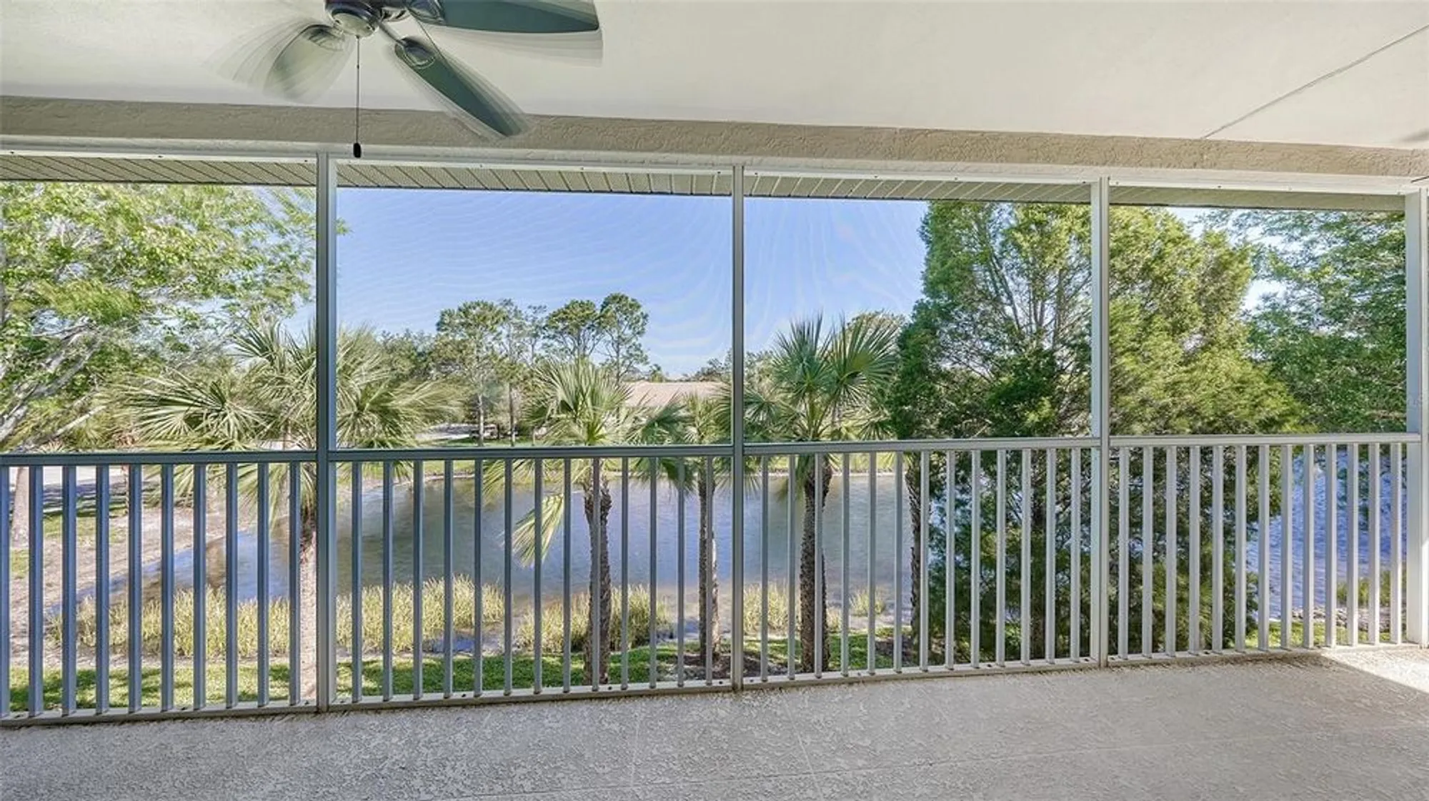 Property Slideshow image 9 of 59 | 7609 sweetbay cir # 7609, Bradenton, FL, 34203
