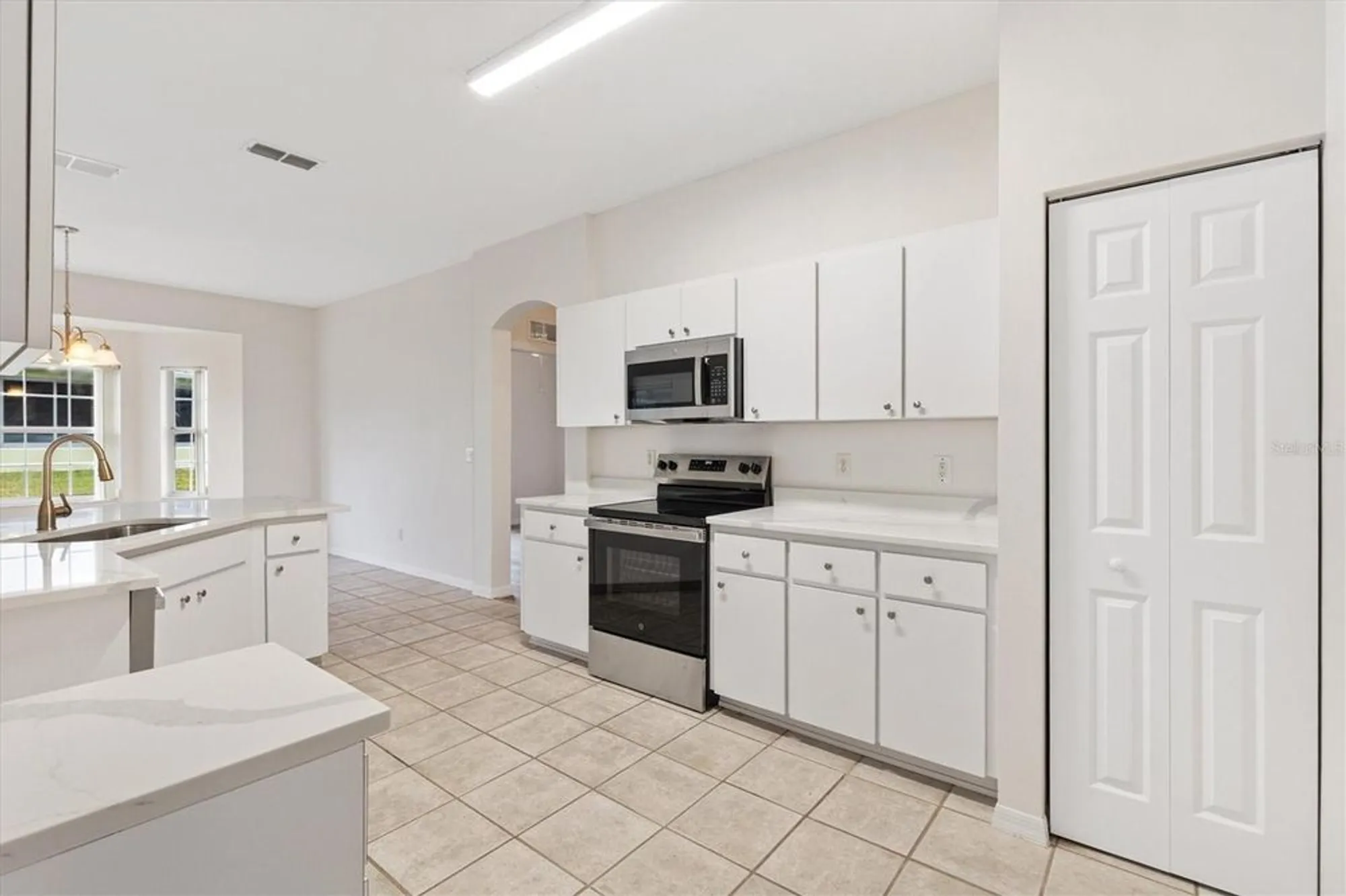 Property Slideshow image 15 of 61 | 17409 se 111th cir, Summerfield, FL, 34491