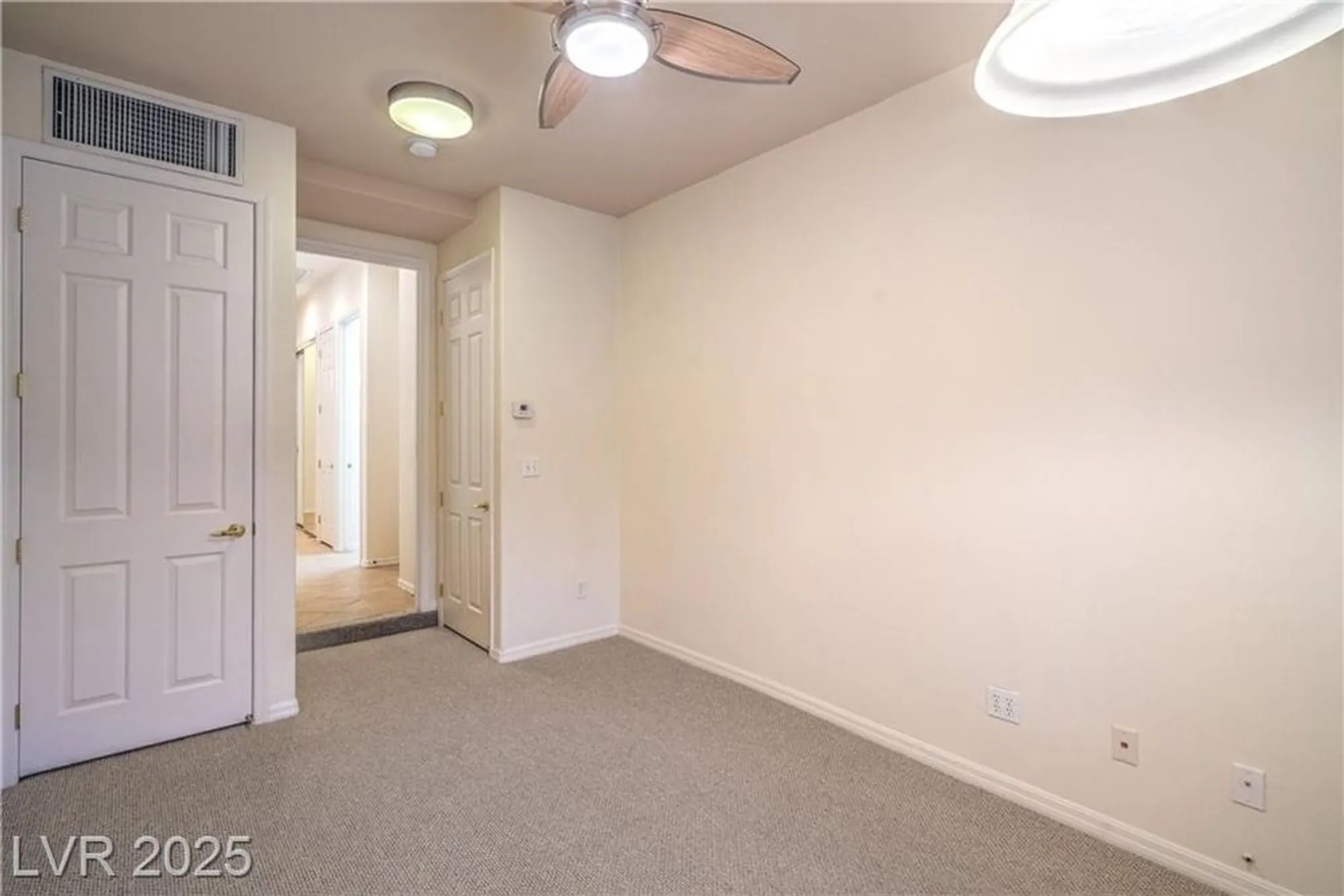 Property Slideshow image 29 of 65 | 2170 peyten park st, Henderson, NV, 89052