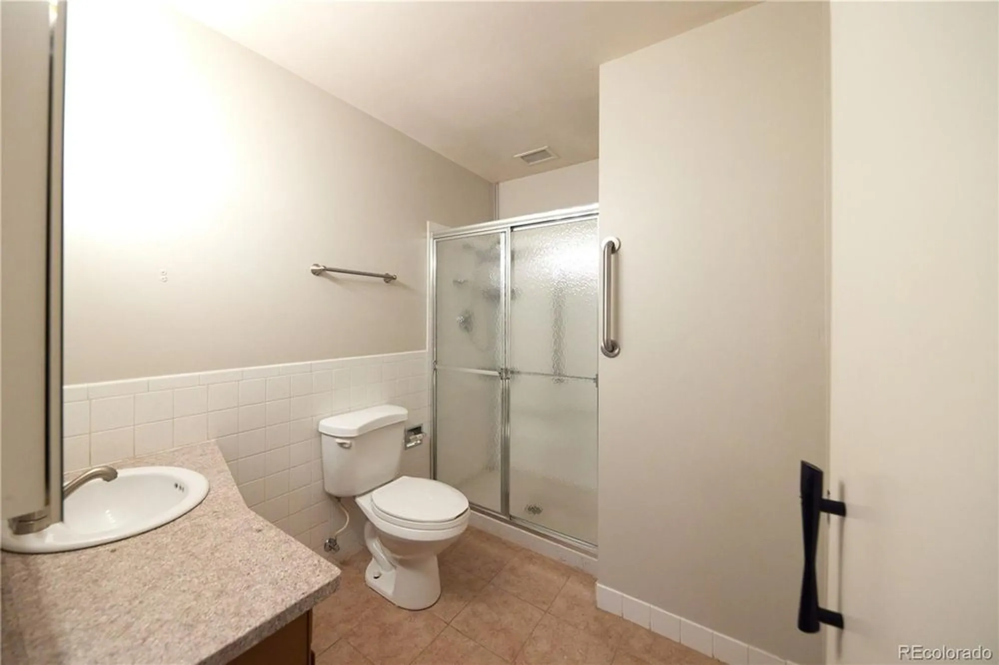 Property Slideshow image 21 of 30 | 9320 e center ave apt 8b, Denver, CO, 80247