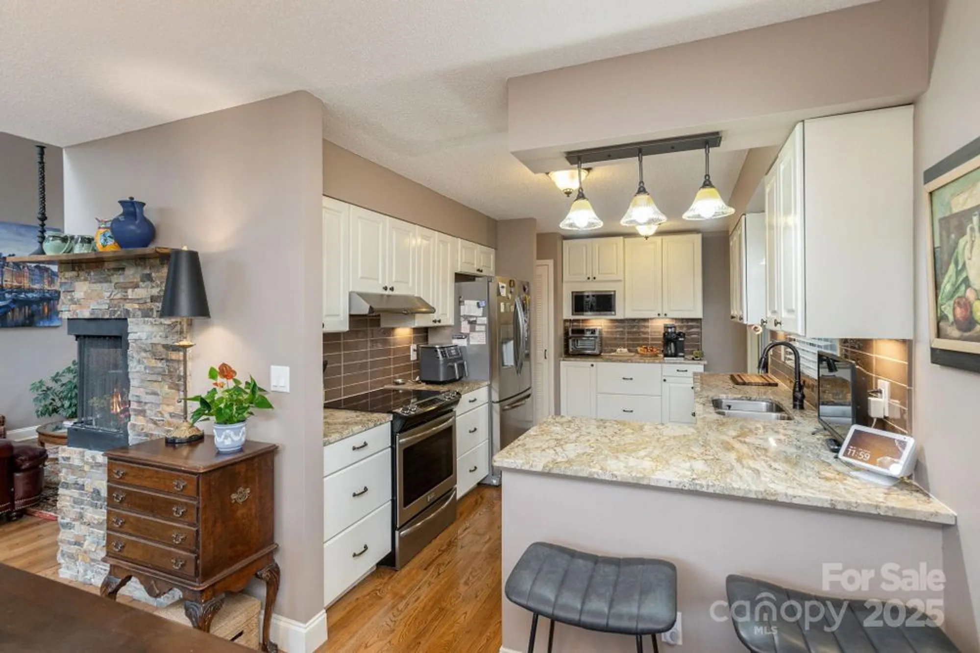 Property Slideshow image 13 of 39 | 210 claymoor ct 1, Flat Rock, NC, 28731
