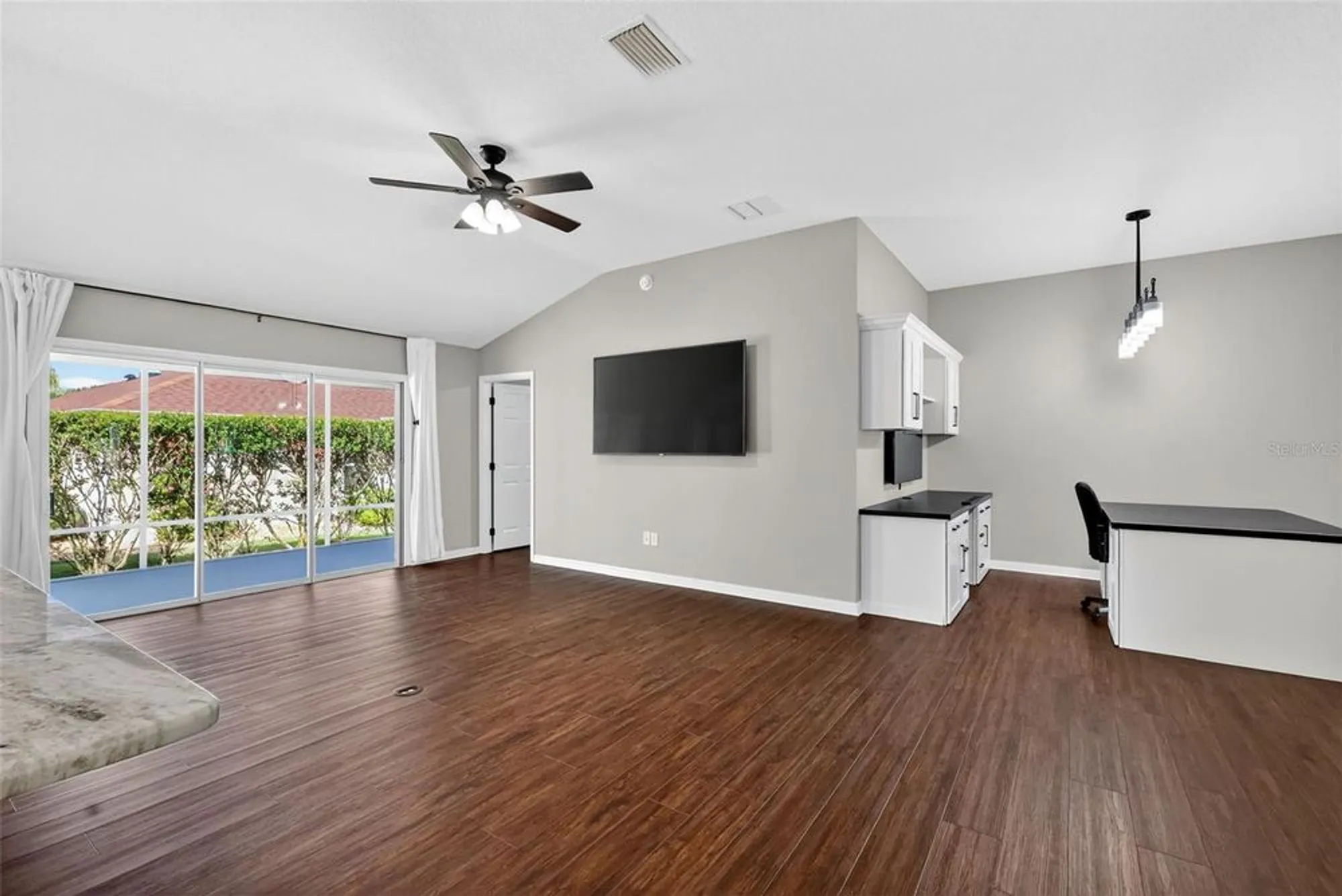 Property Slideshow image 16 of 39 | 669 pearson st, The Villages, FL, 32162