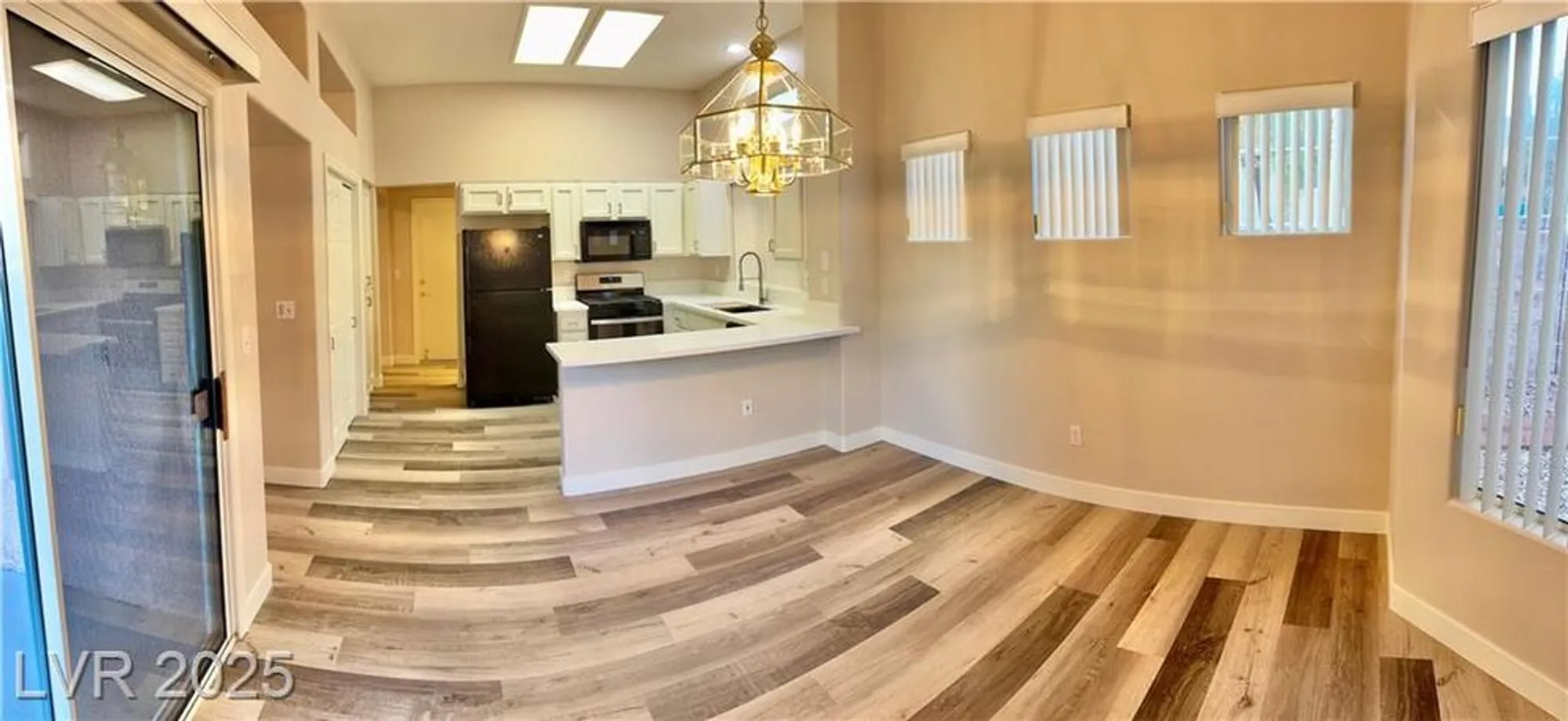 Property Slideshow image 36 of 98 | 10316 bent brook pl, Las Vegas, NV, 89134