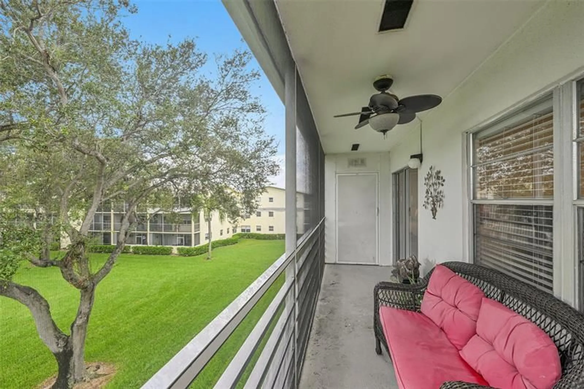 Property Slideshow image 31 of 58 | 375 dorset i # 375, Boca Raton, FL, 33434