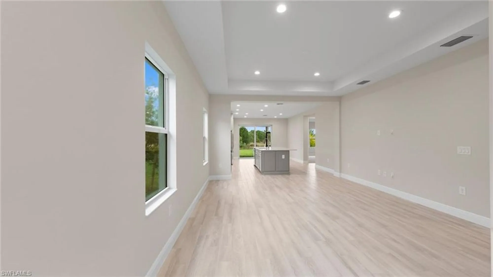 Property Slideshow image 5 of 33 | 2937 heritage pines dr, Fort Myers, FL, 33905