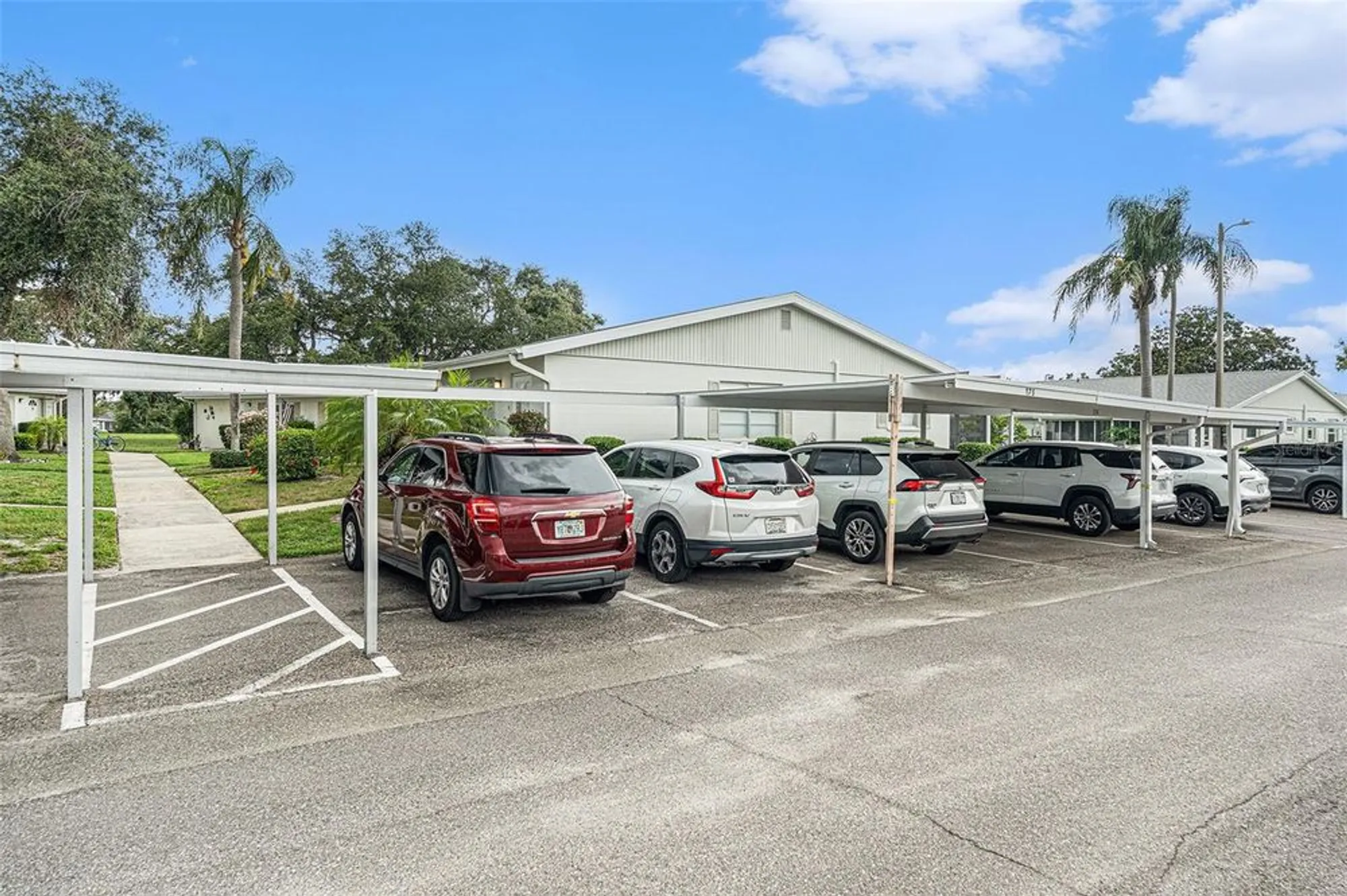 Property Slideshow image 17 of 22 | 301 andover pl 175, Sun City Center, FL, 33573