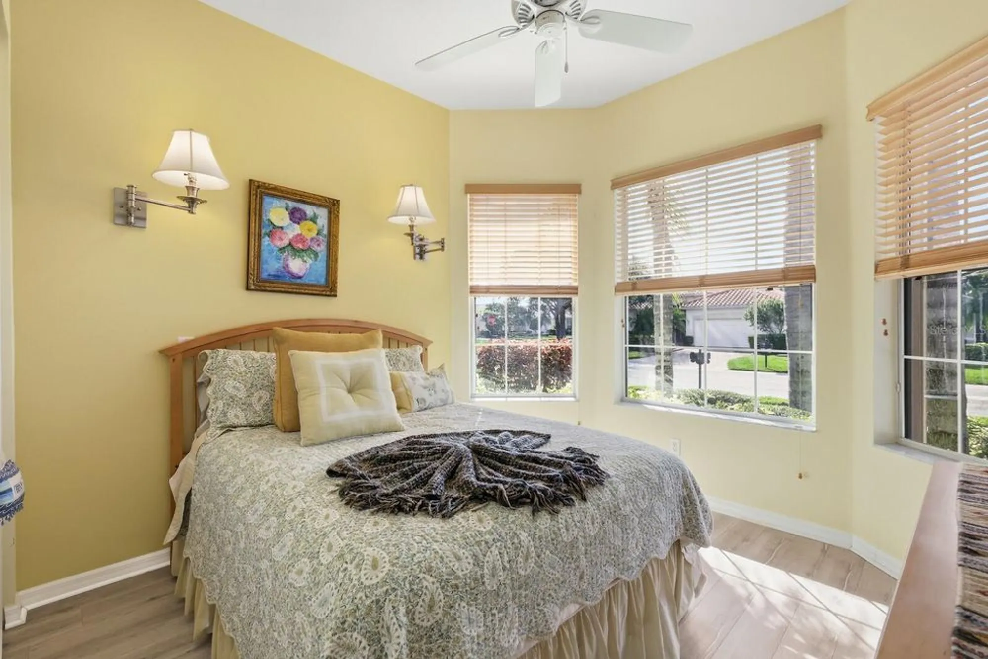 Property Slideshow image 33 of 62 | 4235 65th ter, Sarasota, FL, 34243