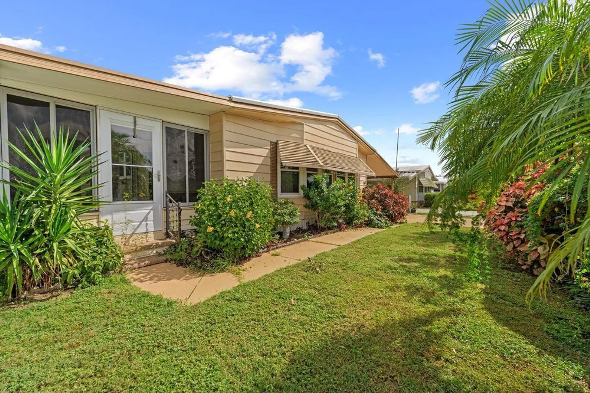 Property Slideshow image 21 of 28 | 5082 fox cliff dr, Lakeland, FL, 33810