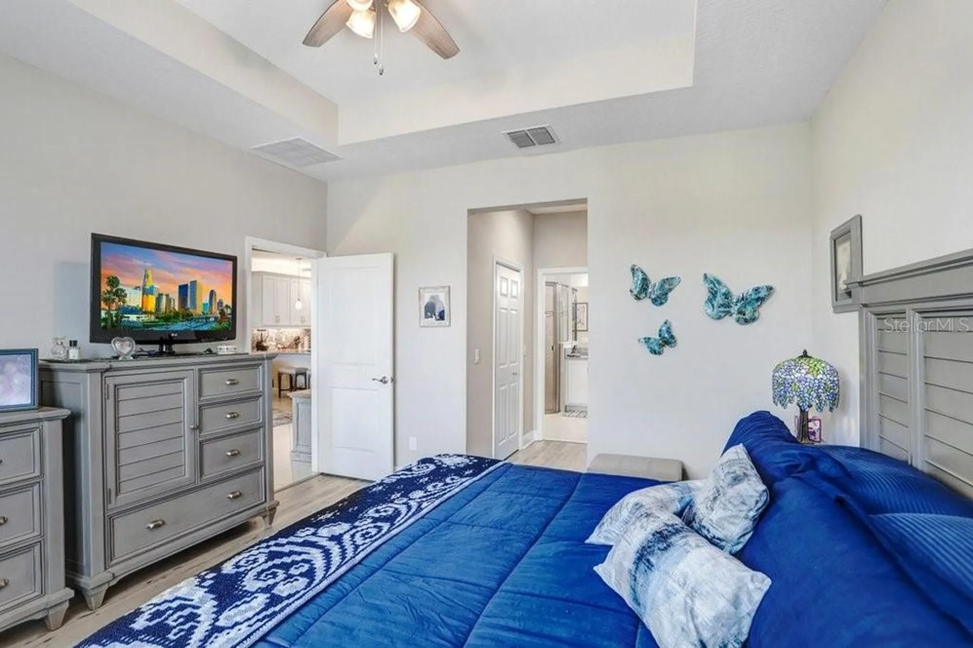 Property Slideshow image 15 of 35 | 4749 avila lakes dr, Wimauma, FL, 33598