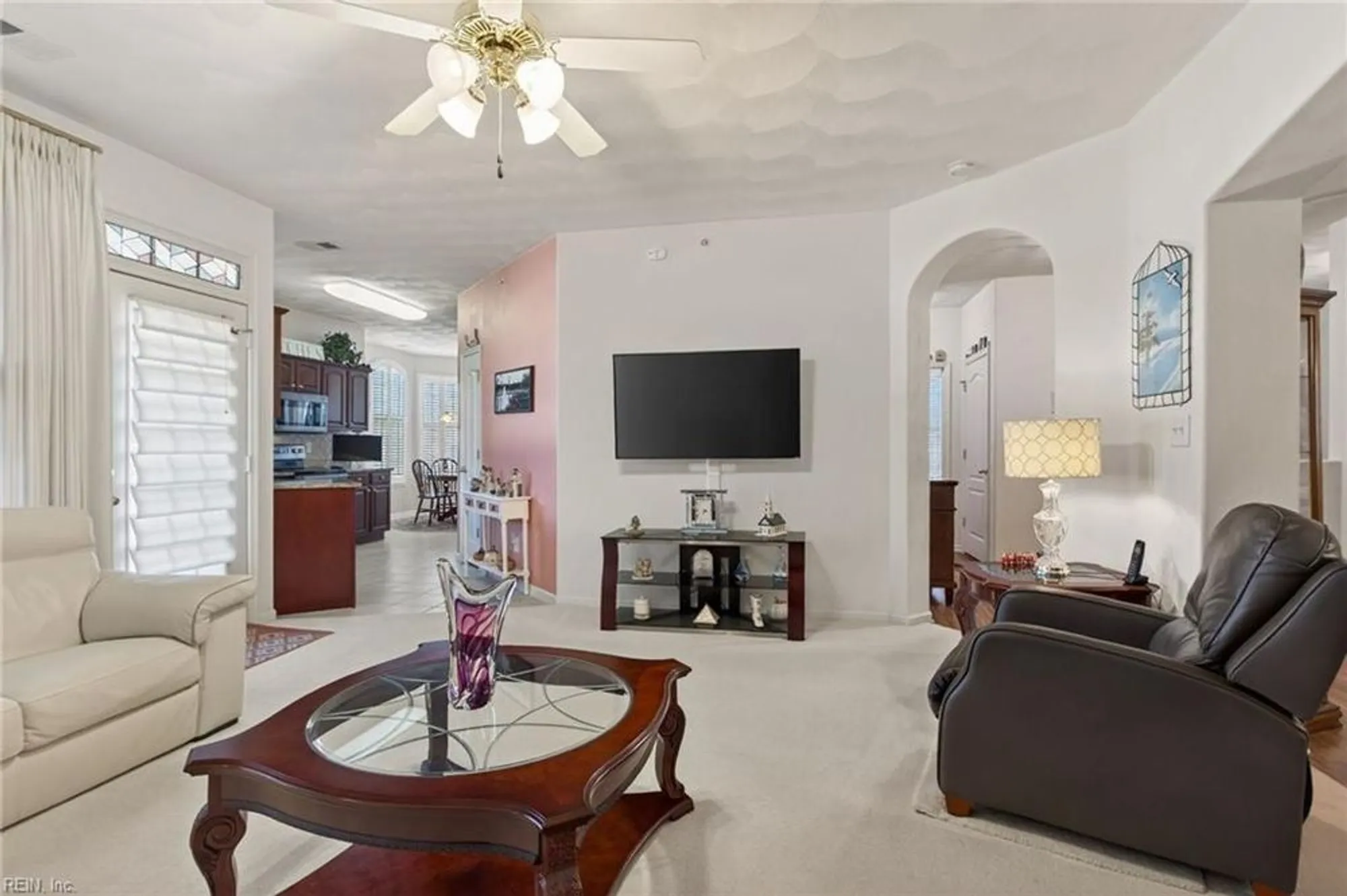 Property Slideshow image 8 of 33 | 3403 misty dawn ct, Virginia Beach, VA, 23456