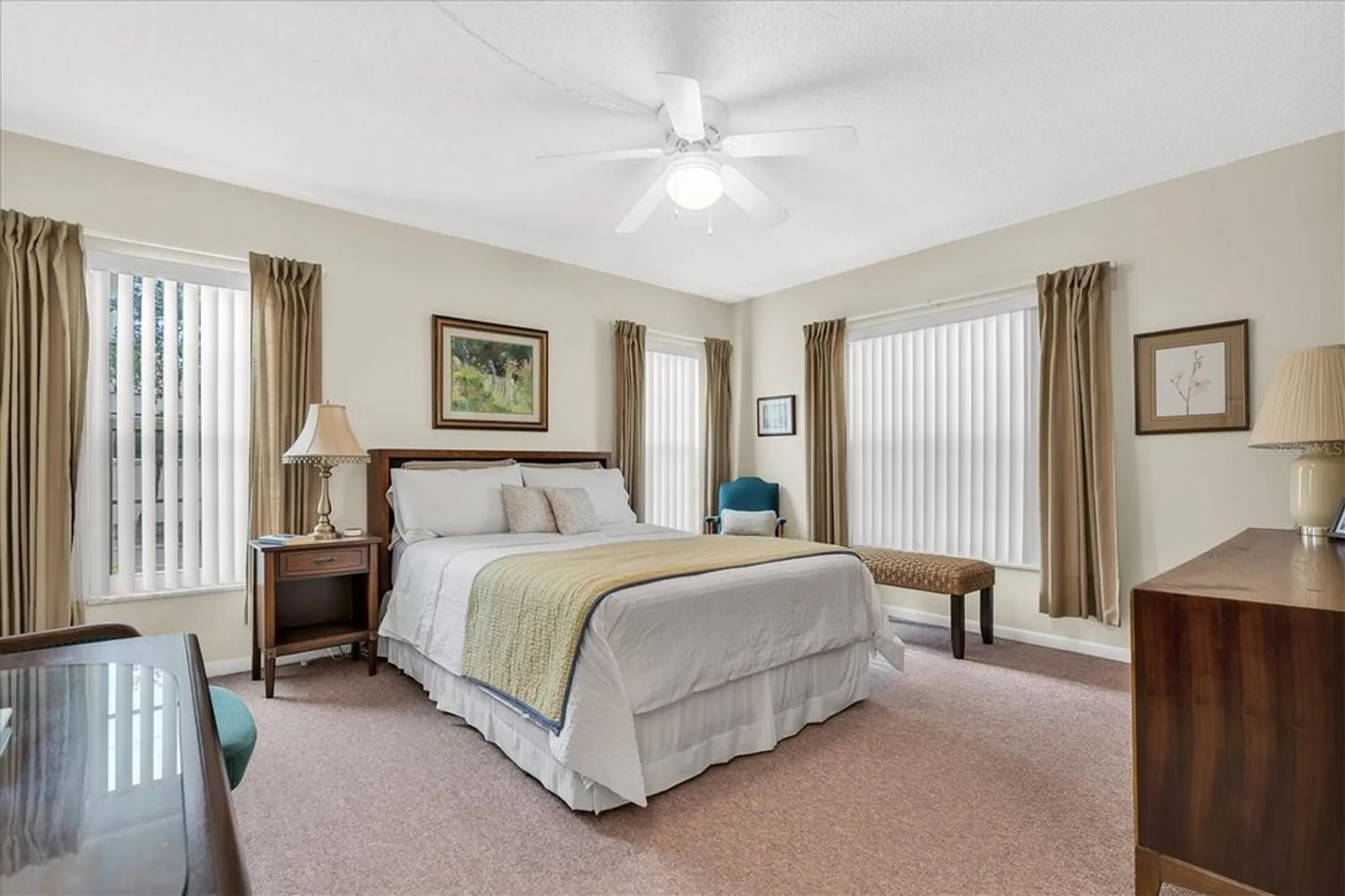 Property Slideshow image 12 of 33 | 19029 us highway 19 n apt 5-1, Clearwater, FL, 33764