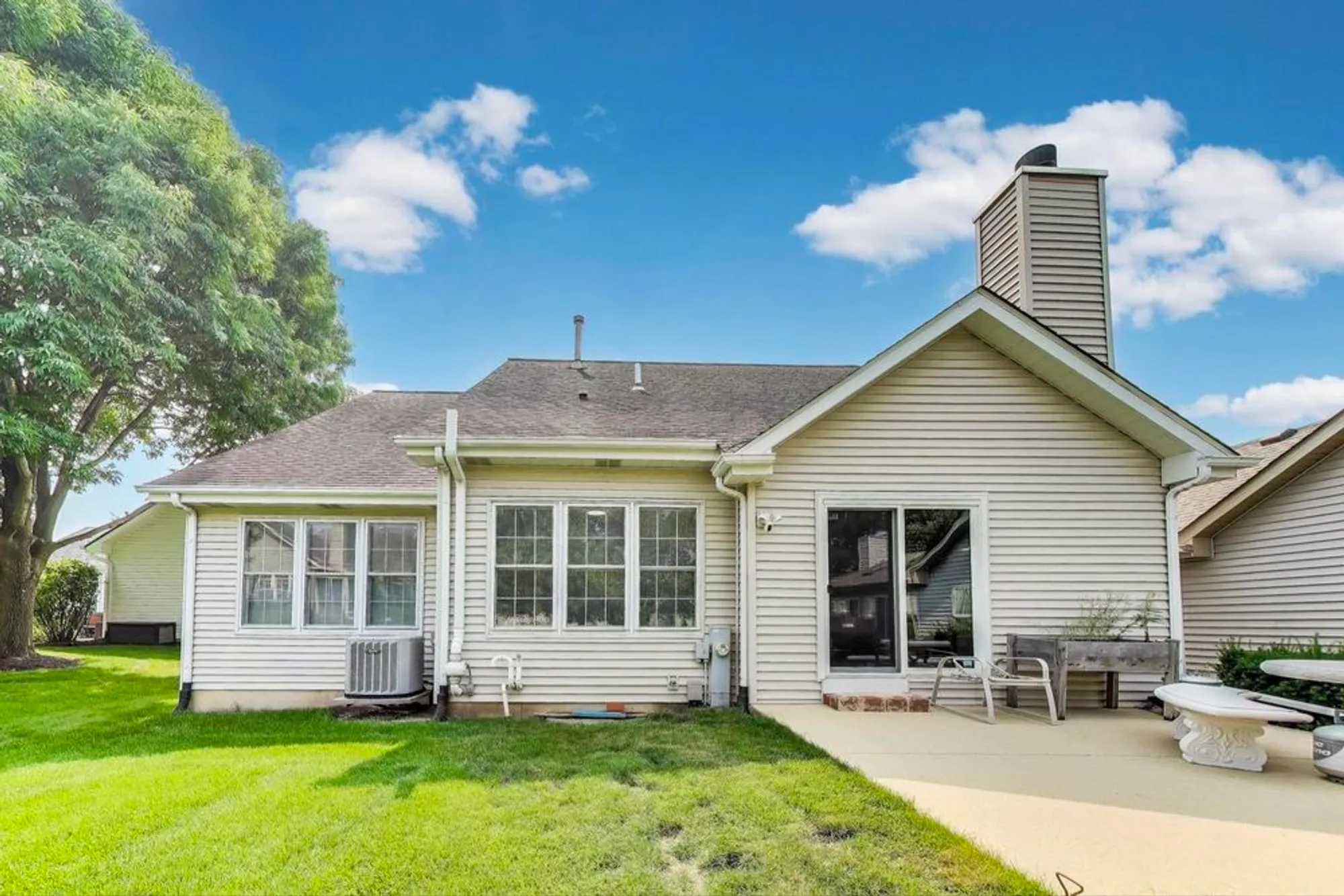 Property Slideshow image 34 of 44 | 13453 tall pines ln, Plainfield, IL, 60544