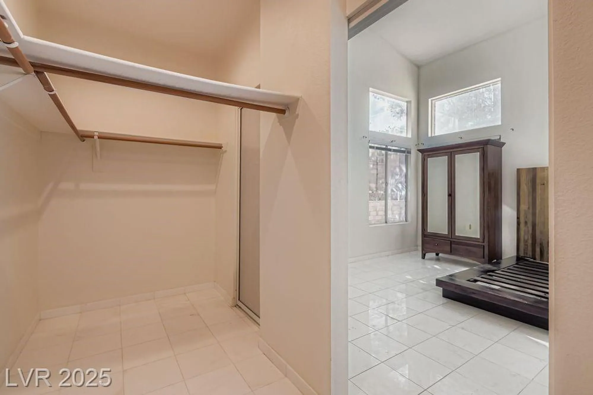 Property Slideshow image 19 of 32 | 4861 alido dr, Las Vegas, NV, 89147