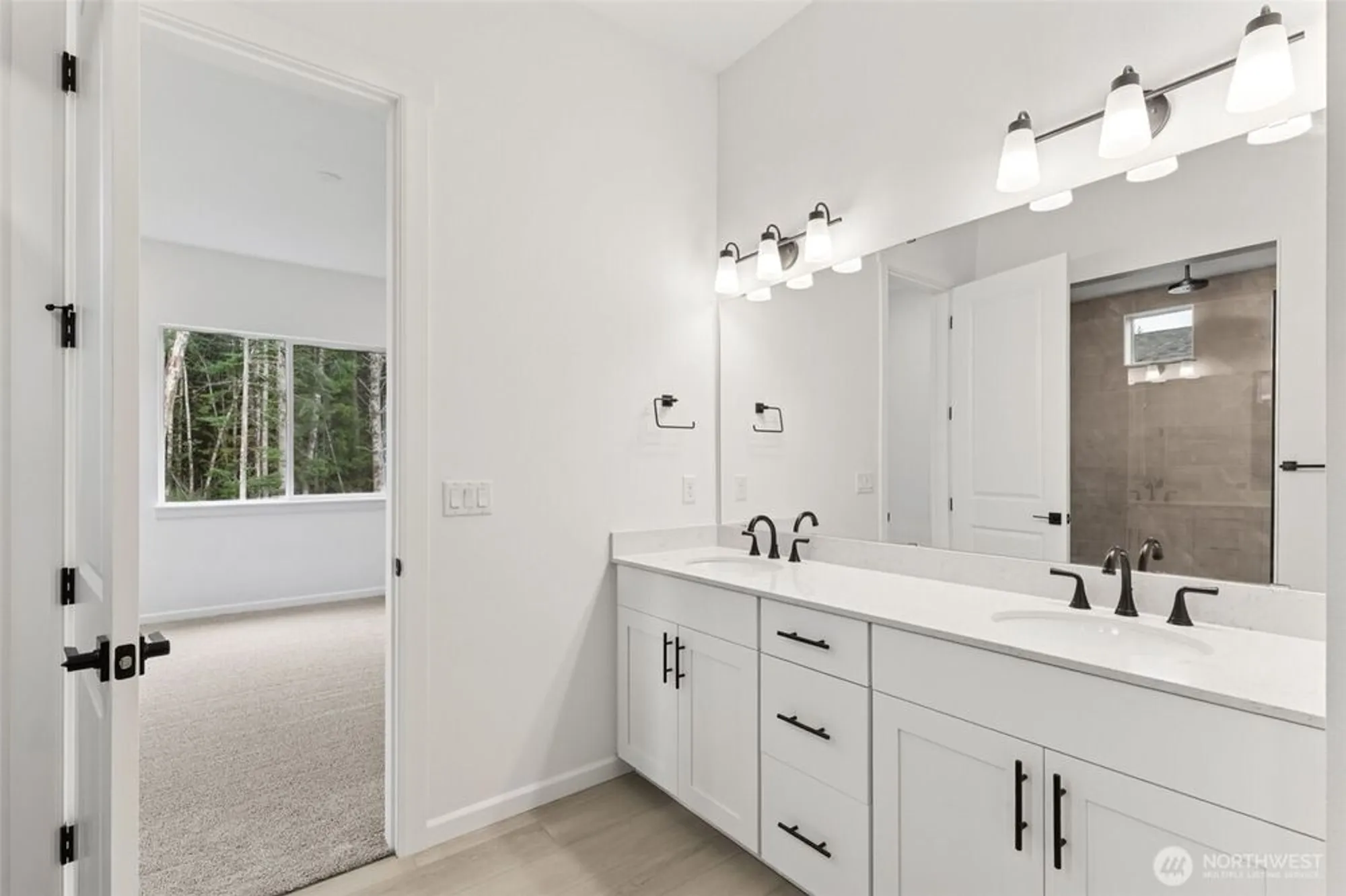 Property Slideshow image 12 of 16 | 61 mccartney peak # 73, Port Ludlow, WA, 98365