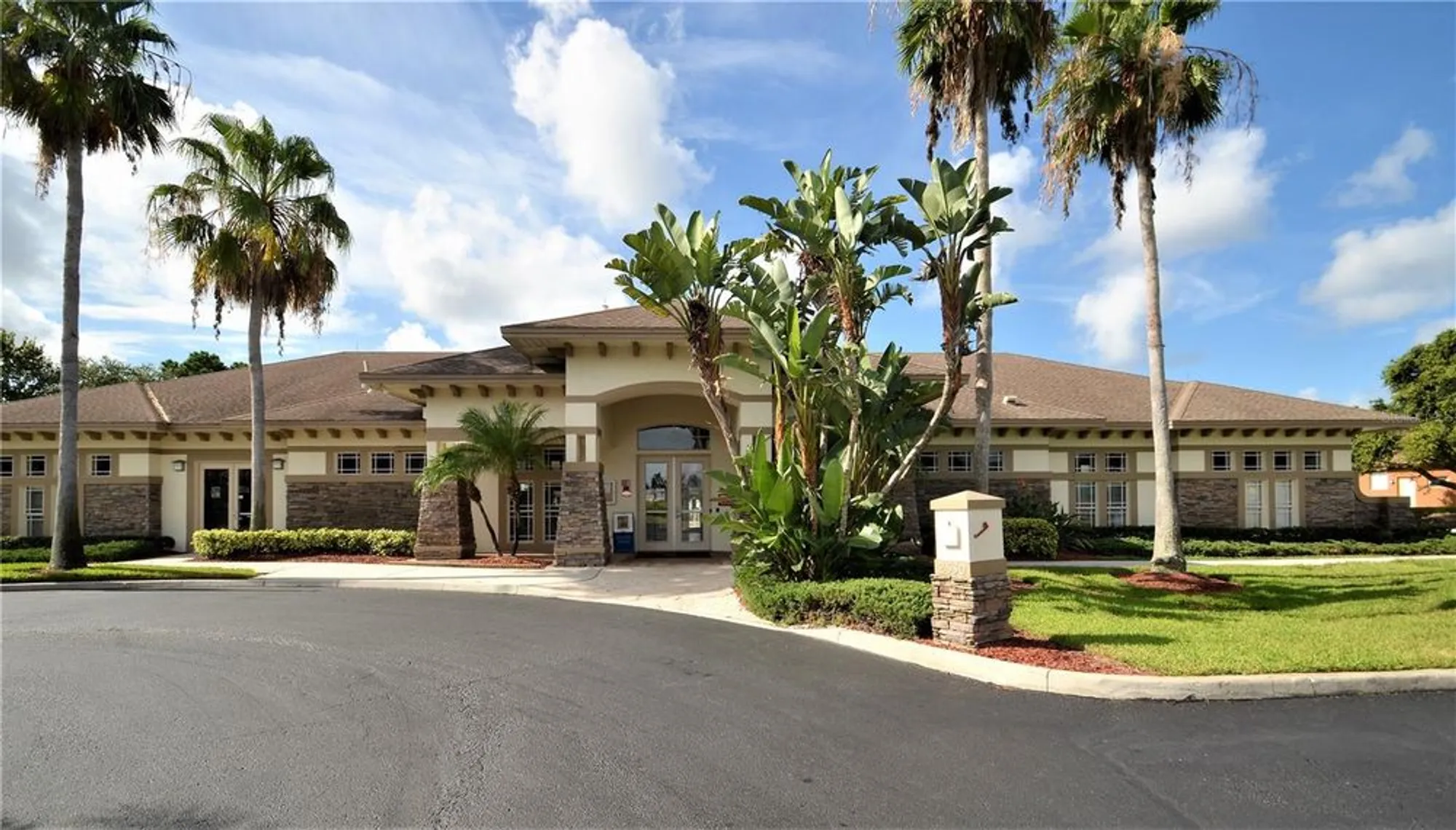 Property Slideshow image 25 of 37 | 2542 sandy hill ct, Holiday, FL, 34691