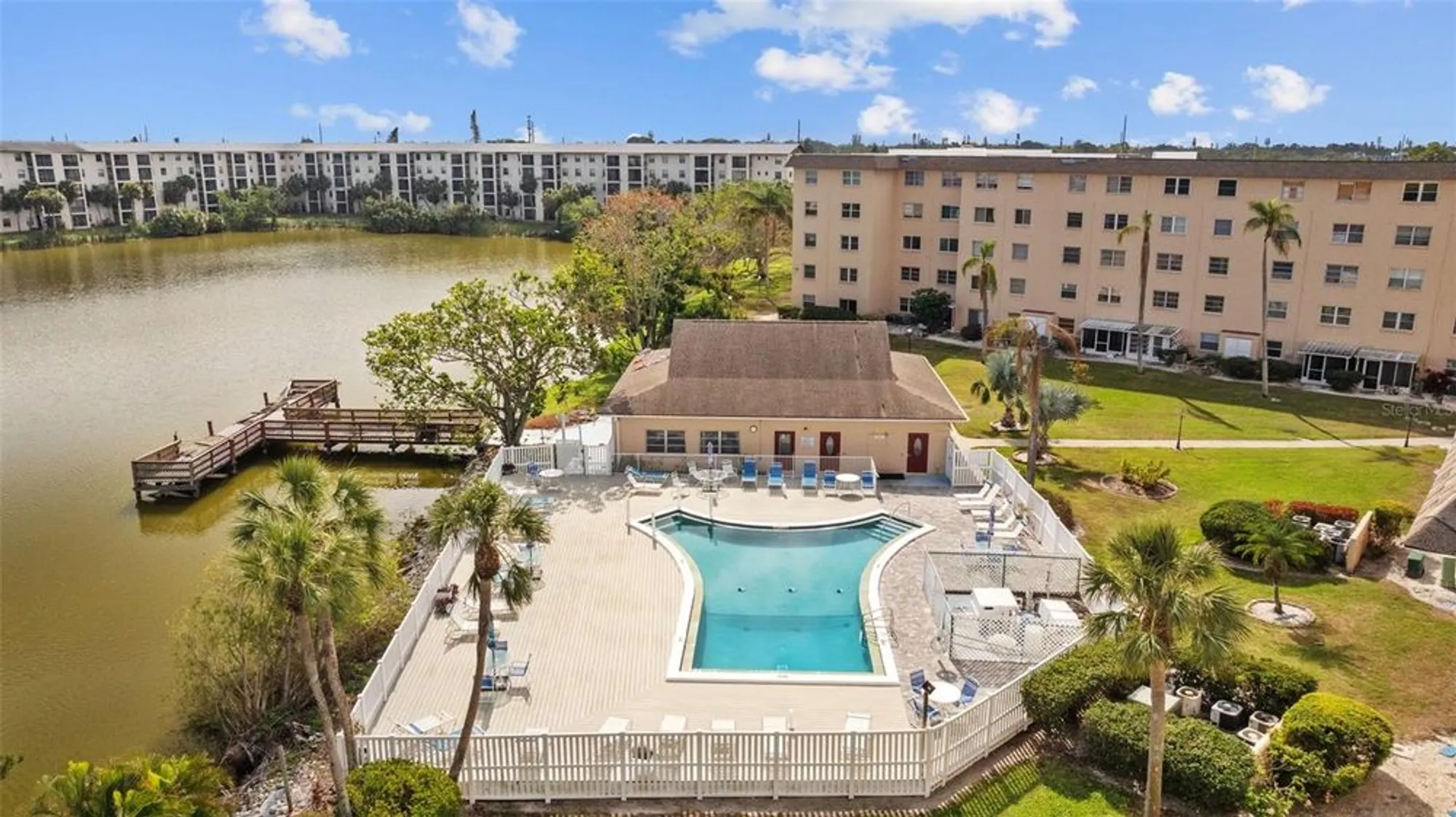 Property Slideshow image 36 of 45 | 4126 heron way b113, Bradenton, FL, 34205