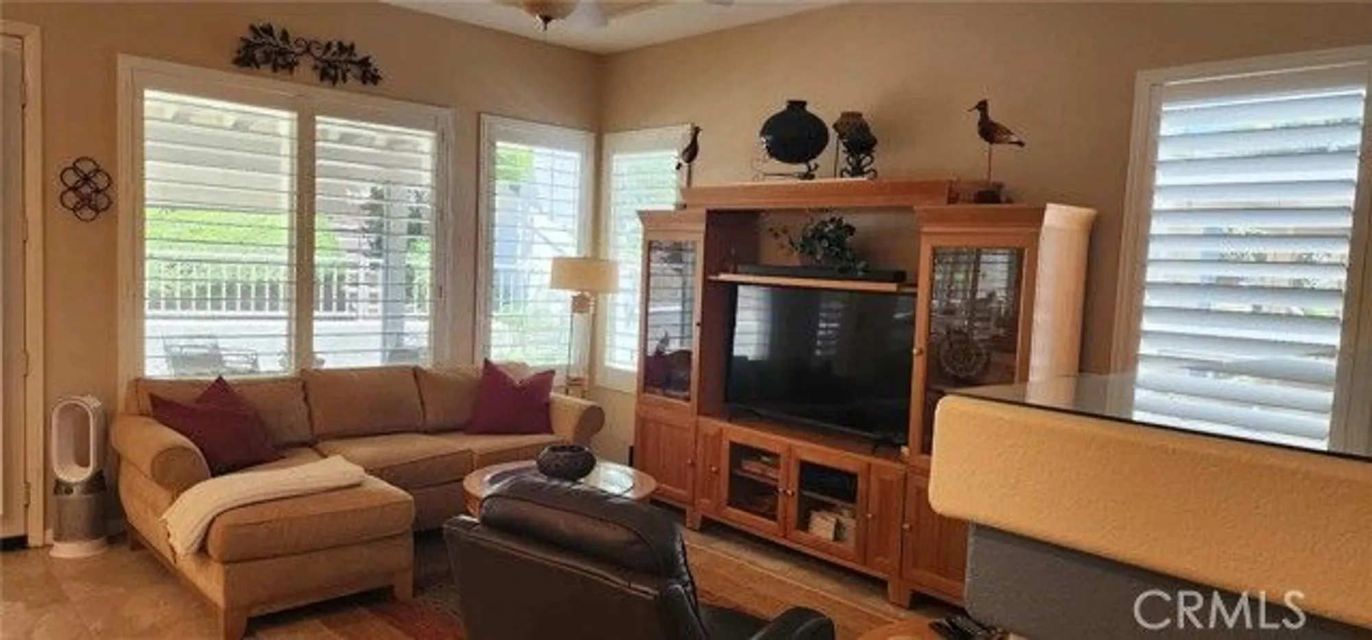 Property Slideshow image 23 of 74 | 2036 melbourne cir, Banning, CA, 92220
