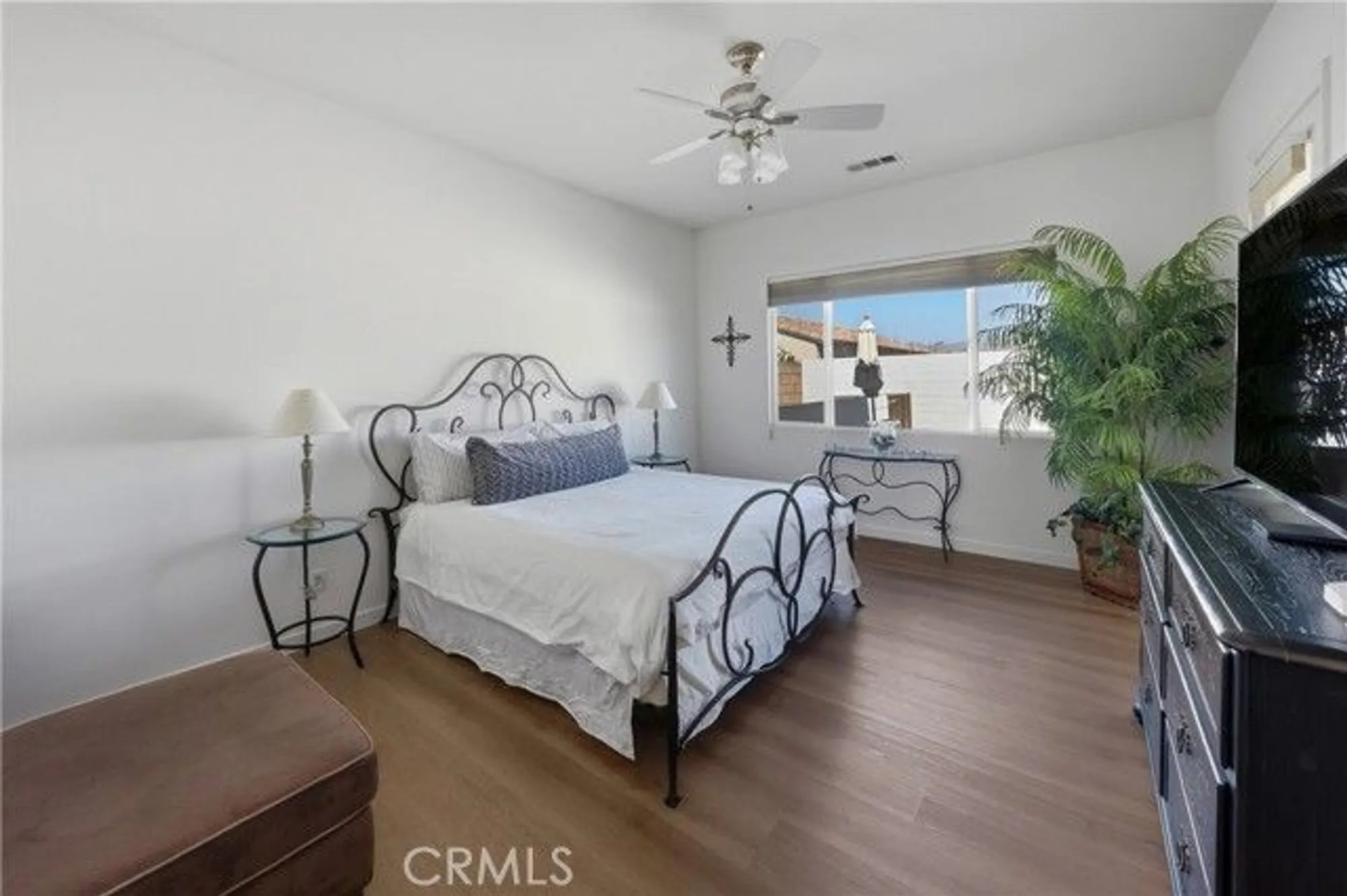 Property Slideshow image 13 of 29 | 84206 canzone dr, Indio, CA, 92203