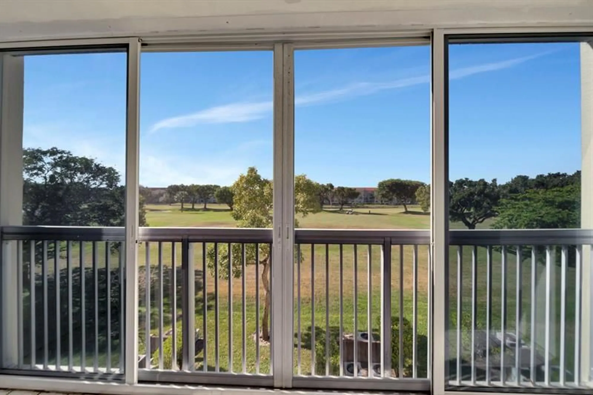 Property Slideshow image 33 of 54 | 900 sw 128th ave, Pembroke Pines, FL, 33027