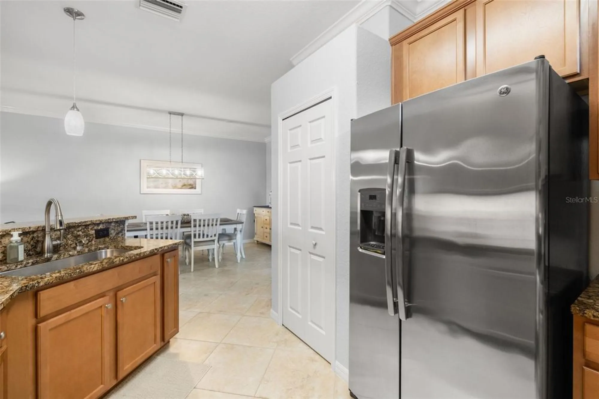 Property Slideshow image 15 of 46 | 6516 candlestick dr, Bradenton, FL, 34212