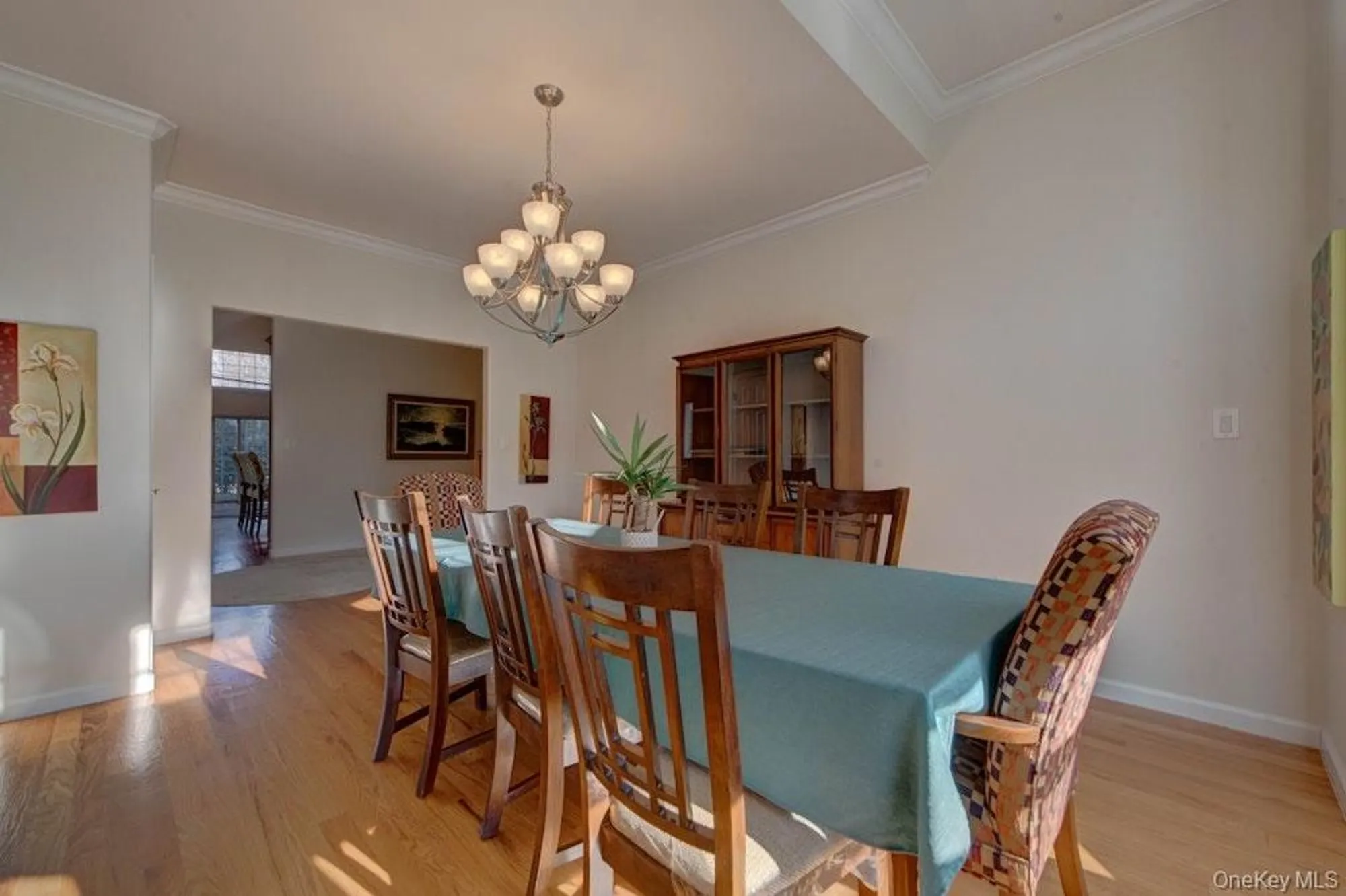 Property Slideshow image 9 of 25 | 12 wolfe cir, West Nyack, NY, 10994