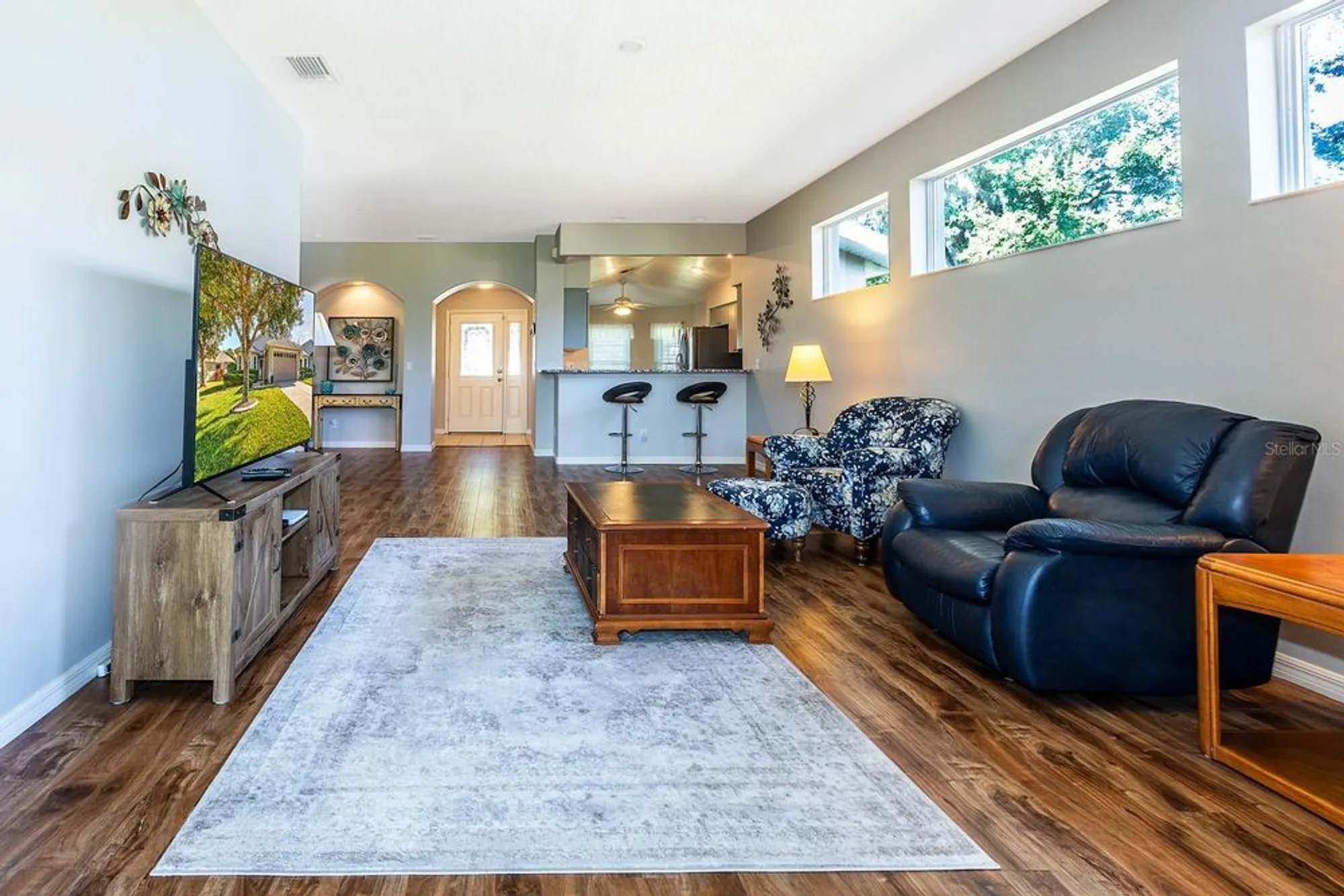 Property Slideshow image 9 of 20 | 5543 aurora dr, Leesburg, FL, 34748