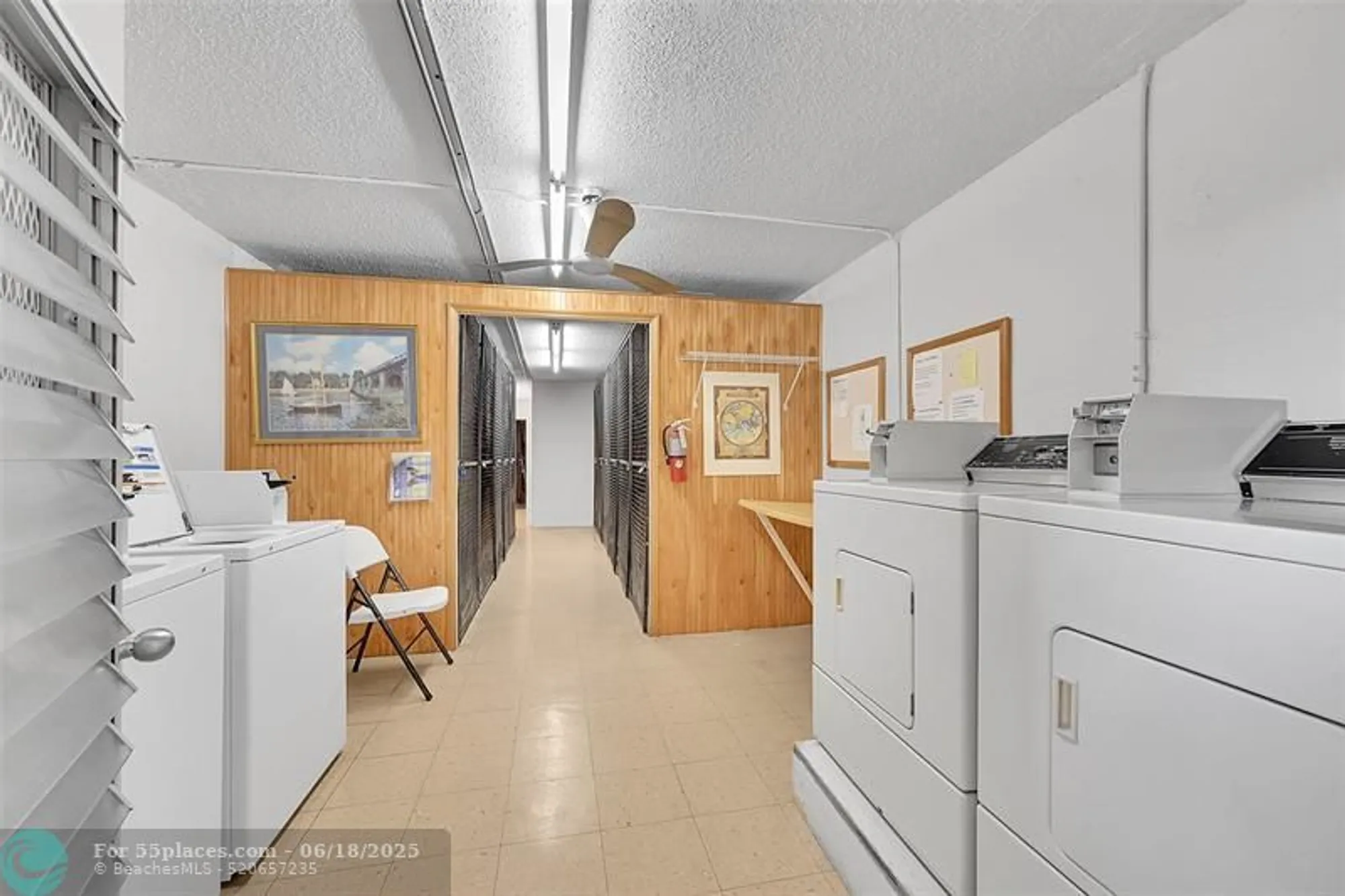 Property Slideshow image 16 of 48 | 2801 victoria way apt d3, Coconut Creek, FL, 33066