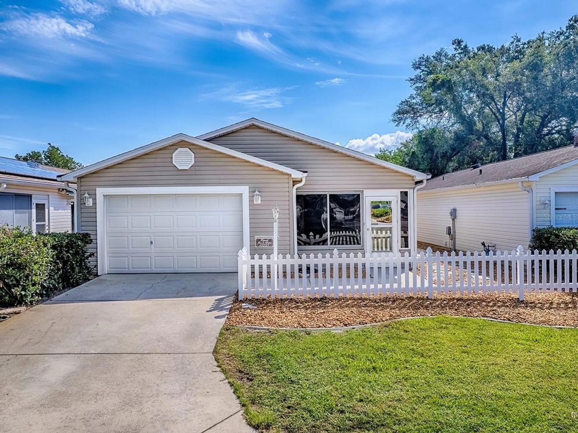 Property Slideshow image 28 of 35 | 17235 se 93rd demoss ct, The Villages, FL, 32162