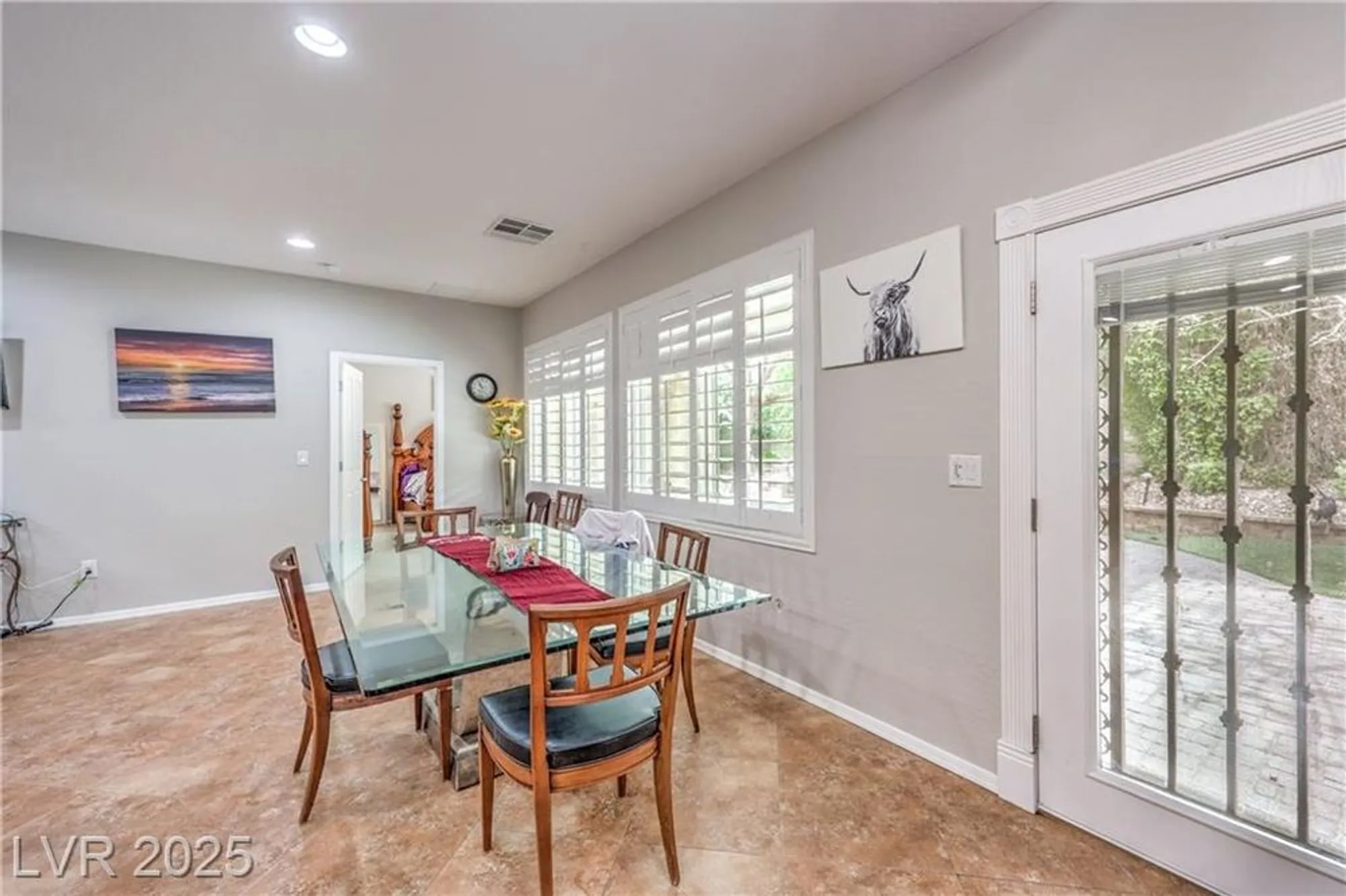 Property Slideshow image 11 of 37 | 2413 hamonah dr, Henderson, NV, 89044
