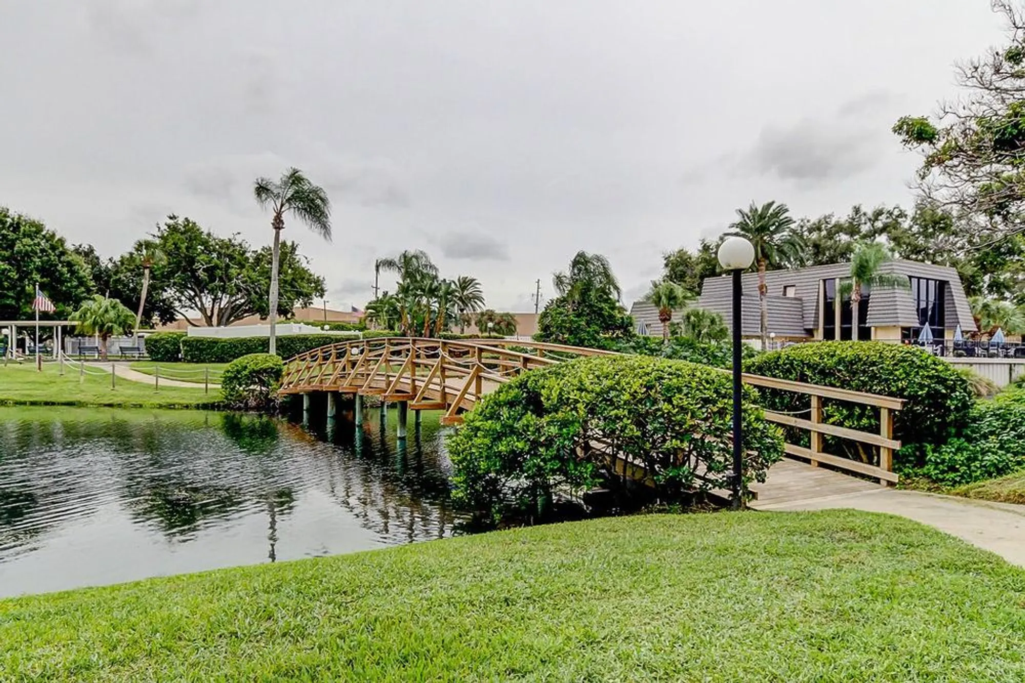 Property Slideshow image 55 of 56 | 14130 rosemary ln 3312, Largo, FL, 33774