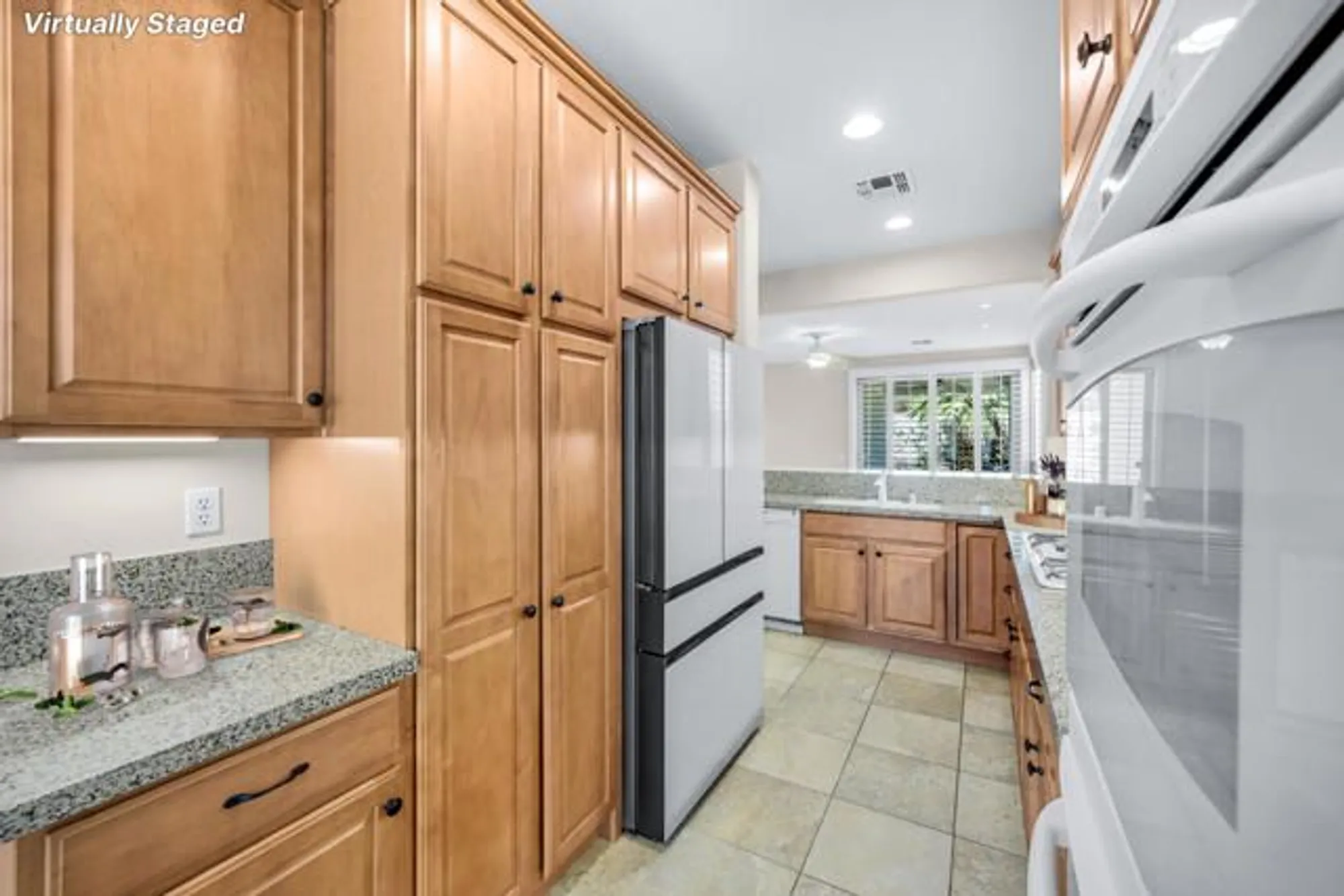 Property Slideshow image 16 of 47 | 80642 avenida camarillo, Indio, CA, 92203