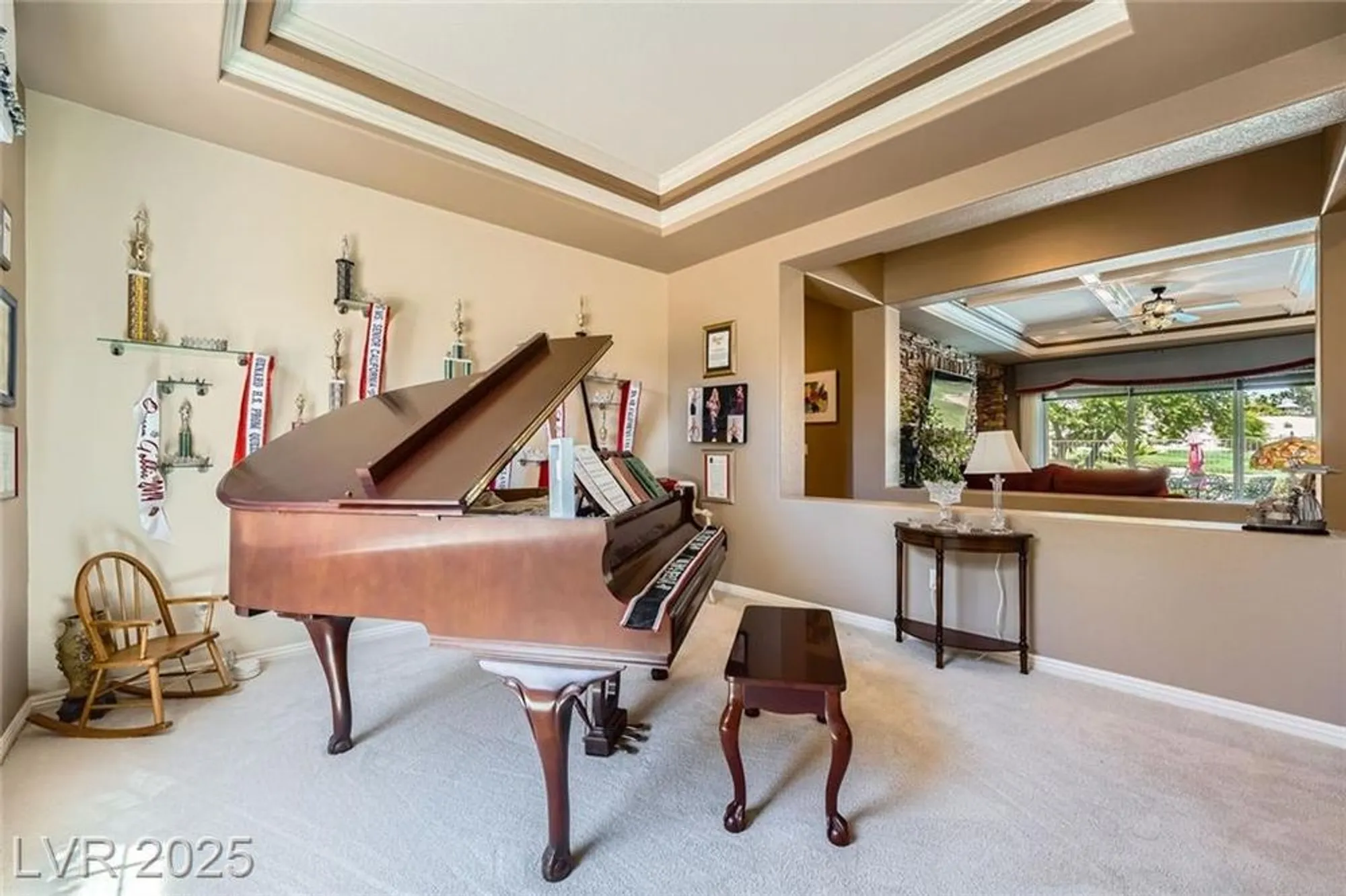 Property Slideshow image 10 of 72 | 4719 riva de romanza st, Las Vegas, NV, 89135