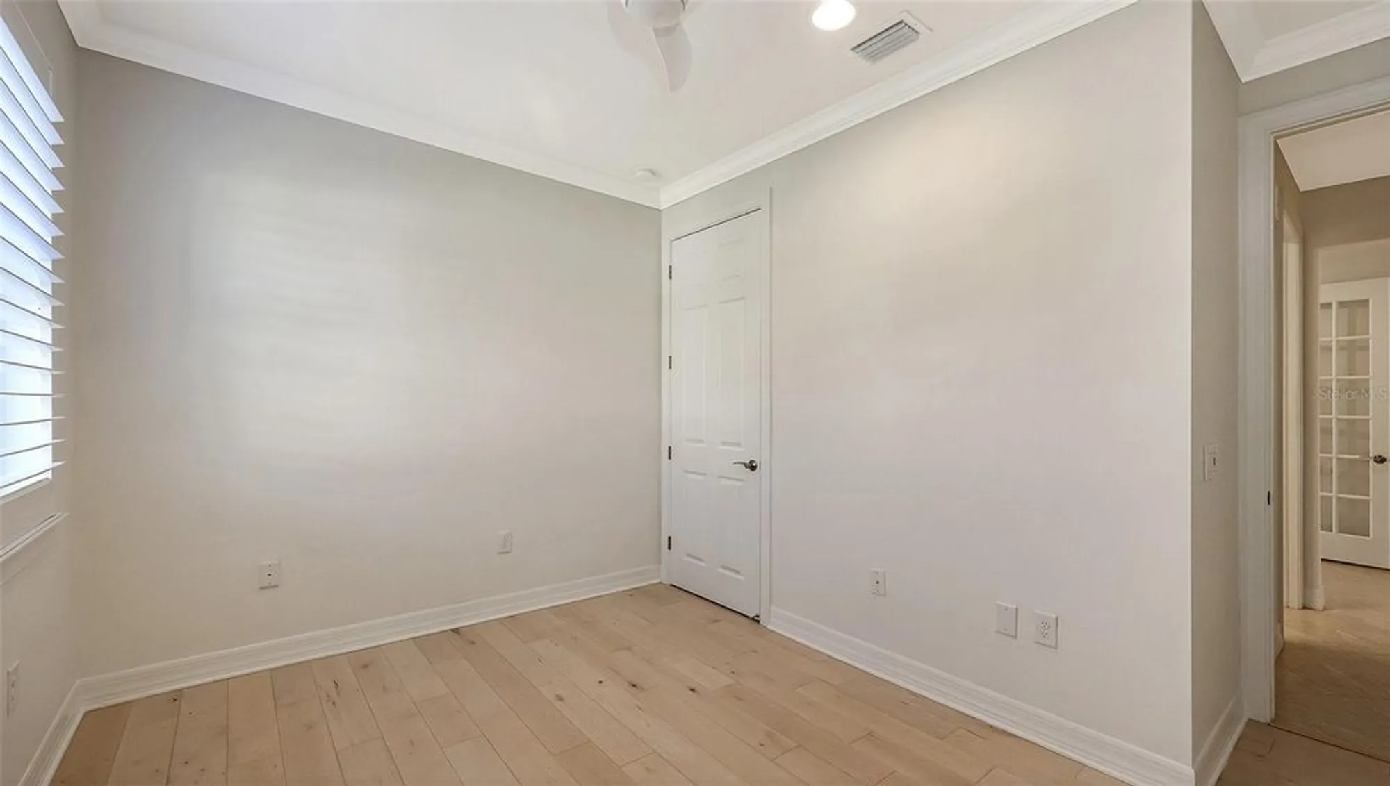 Property Slideshow image 37 of 46 | 5987 snowy egret dr, Sarasota, FL, 34238