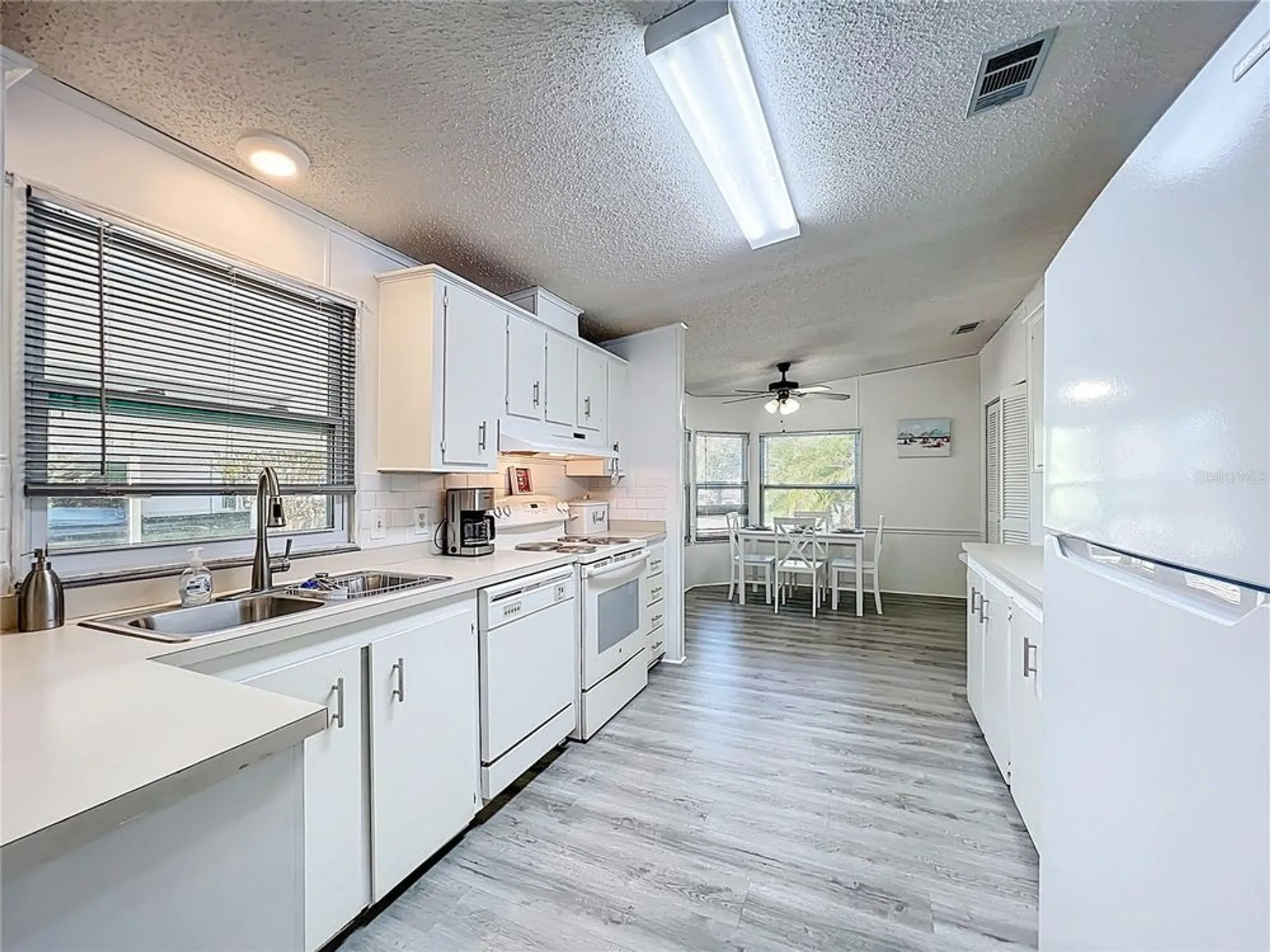 Property Slideshow image 10 of 76 | 4712 belle grv, Leesburg, FL, 34748