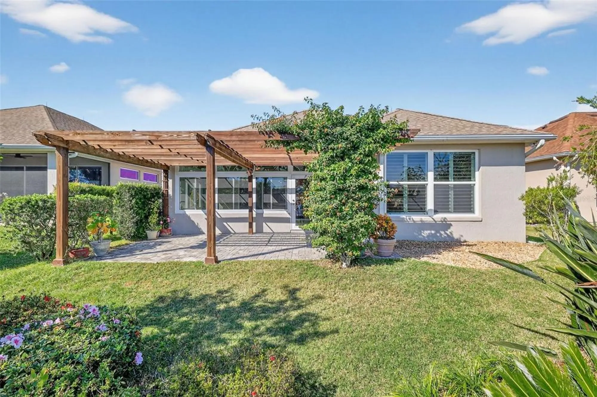 Property Slideshow image 40 of 77 | 8852 bridgeport bay cir, Mount Dora, FL, 32757